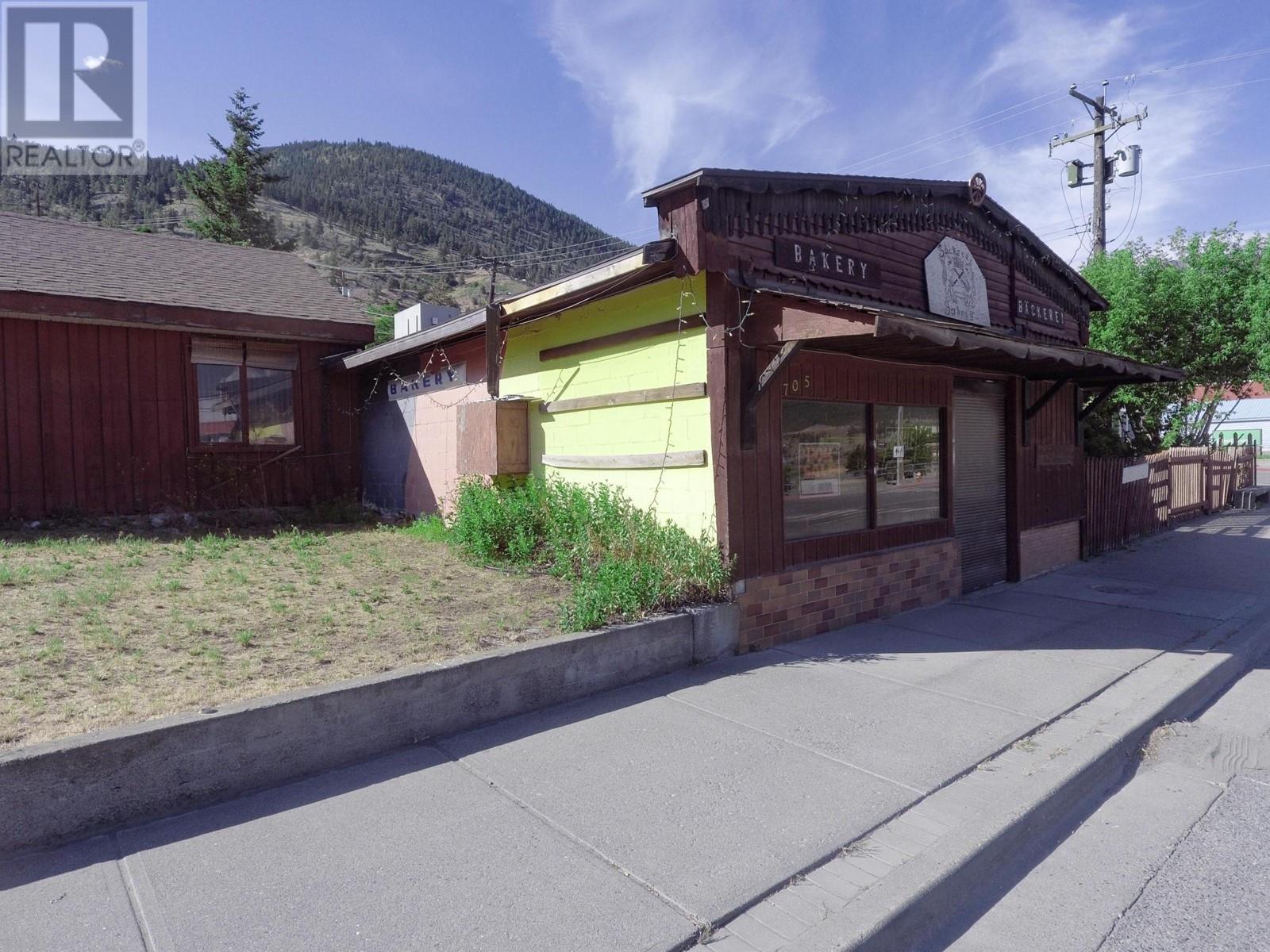 705 MAIN Street, Lillooet, BC V0K1V0