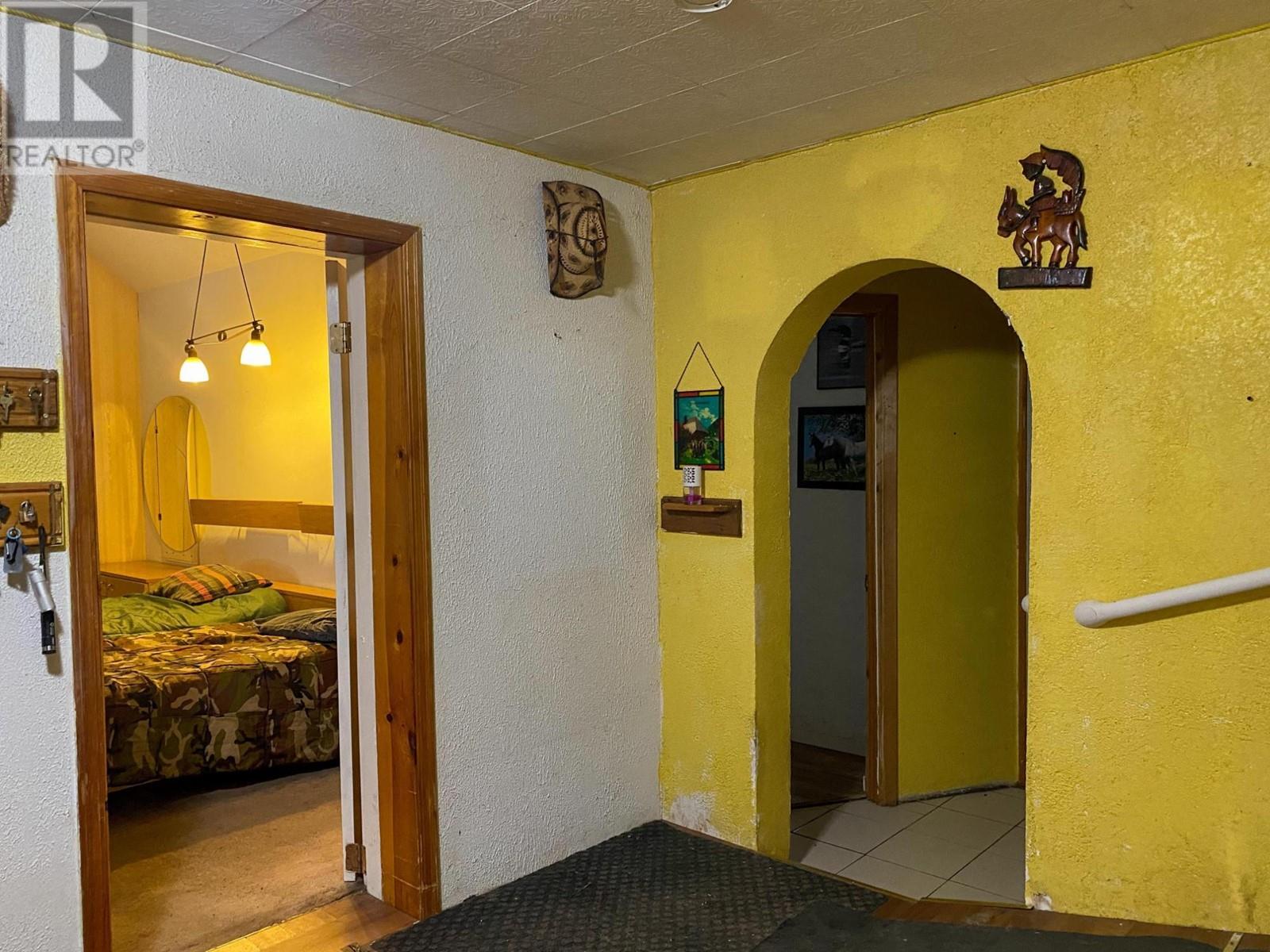 705 MAIN Street, Lillooet, BC V0K1V0