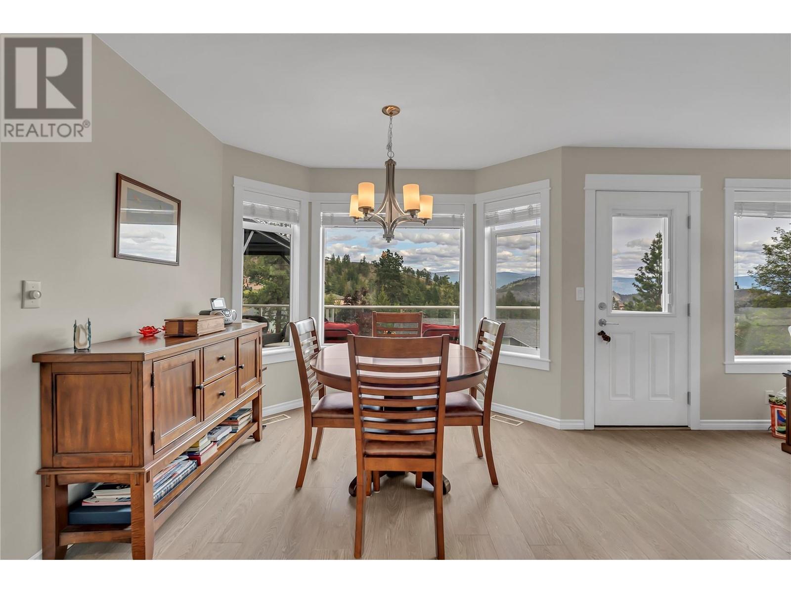 12823 Mclarty Place, Summerland, British Columbia  V0H 1Z8 - Photo 4 - 10348636