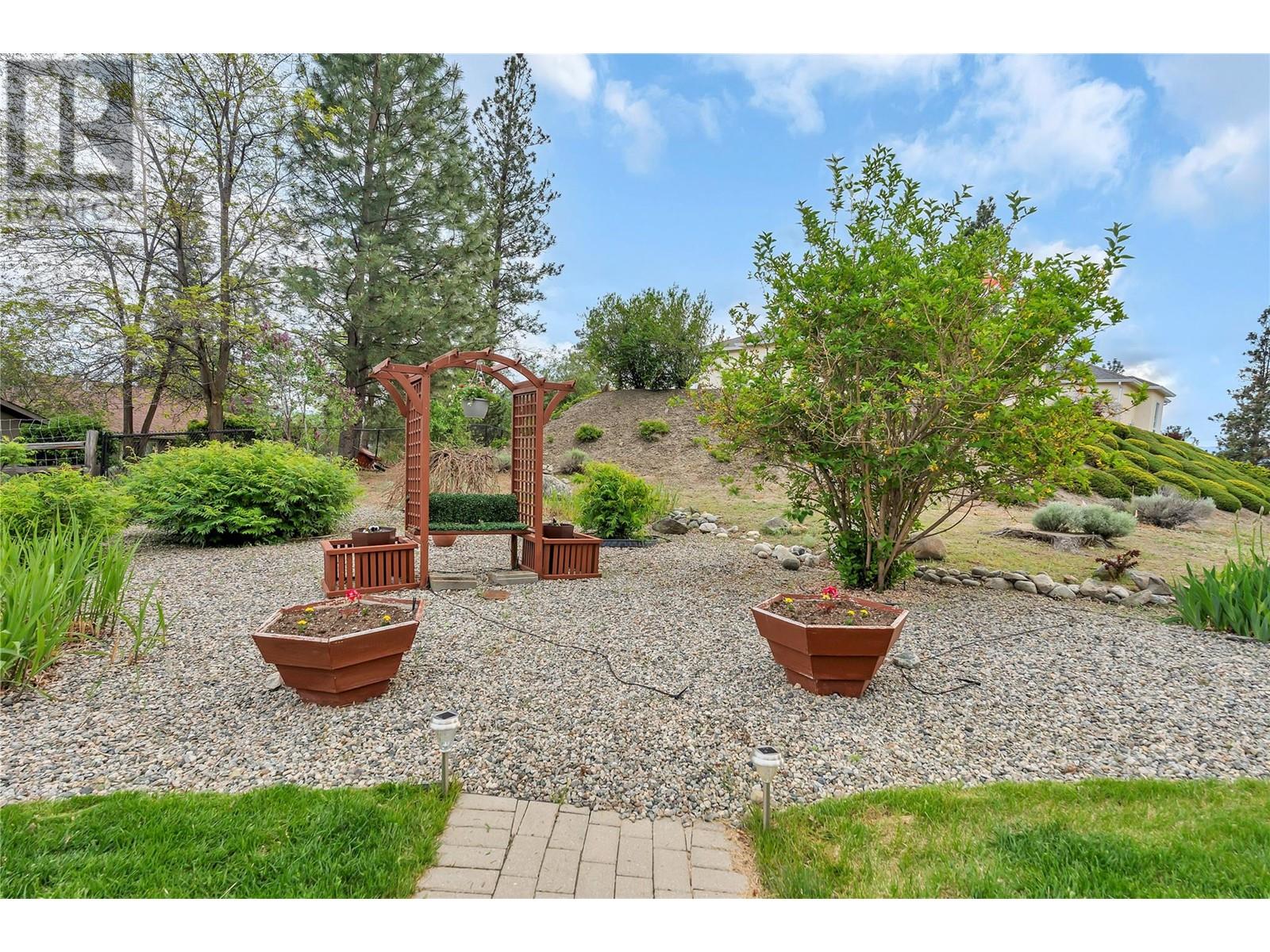 12823 Mclarty Place, Summerland, British Columbia  V0H 1Z8 - Photo 40 - 10348636