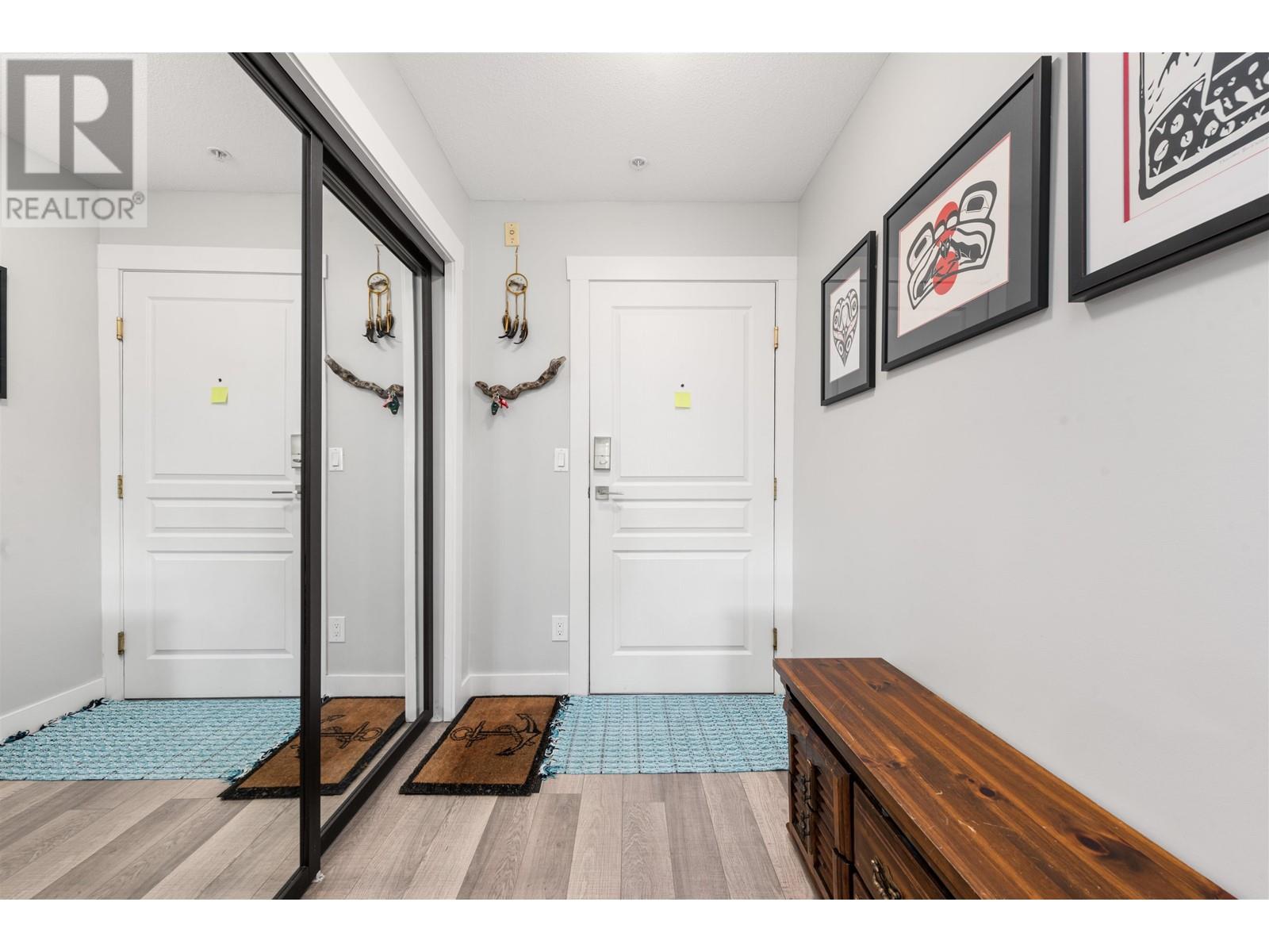324 5800 Andrews Road, Richmond, British Columbia  V7E 6M2 - Photo 2 - R3006189