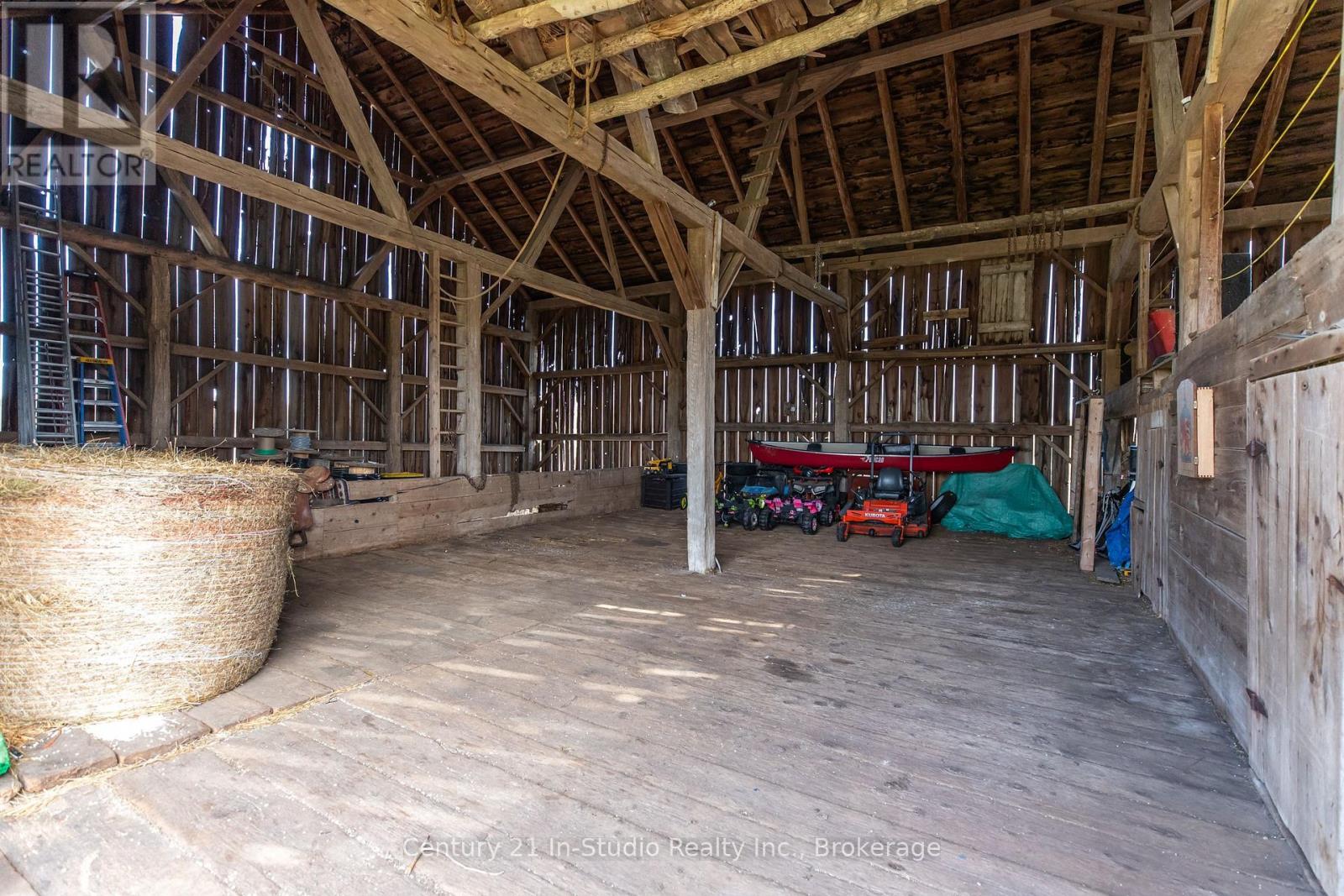 315421 Highway 6 Highway, Chatsworth, Ontario  N0H 2V0 - Photo 11 - X12167404