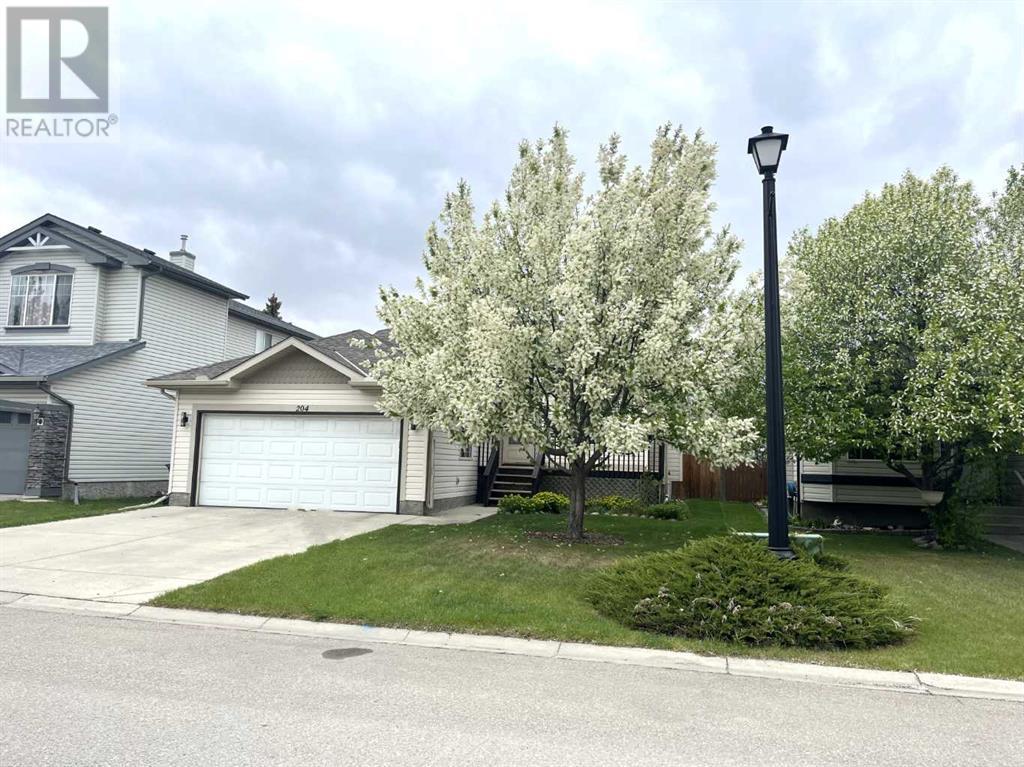 204 Lakeview Shores, Chestermere, Alberta  T1X 1H6 - Photo 3 - A2196549