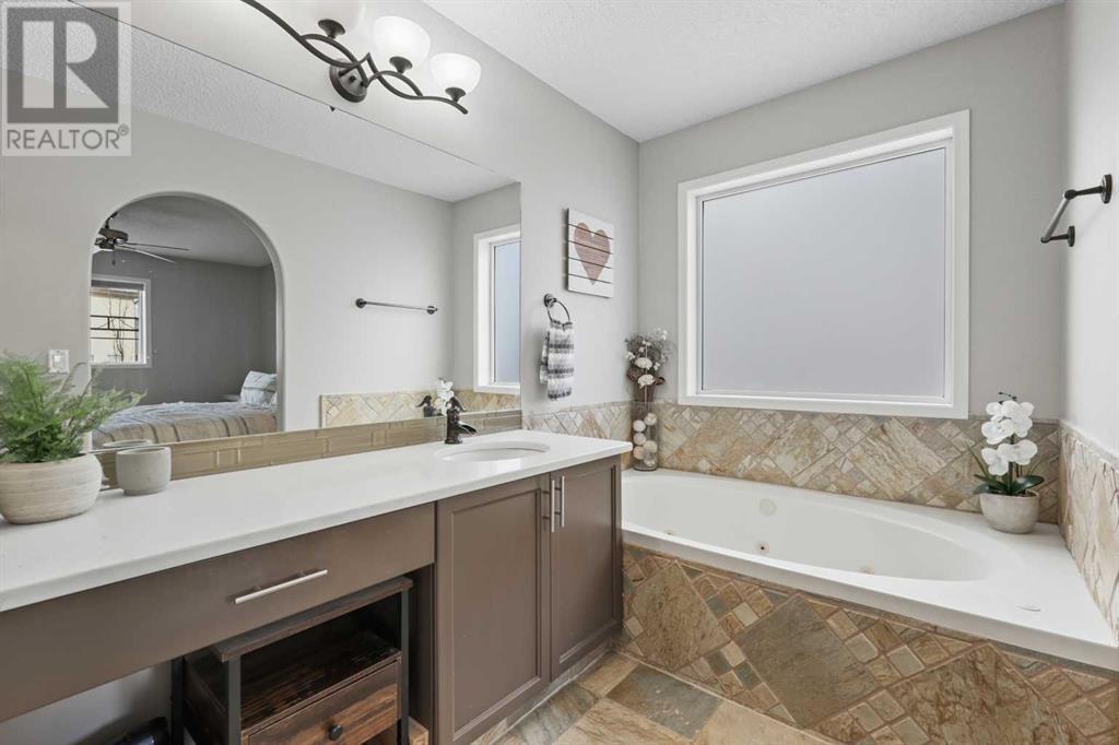 204 Lakeview Shores, Chestermere, Alberta  T1X 1H6 - Photo 21 - A2196549