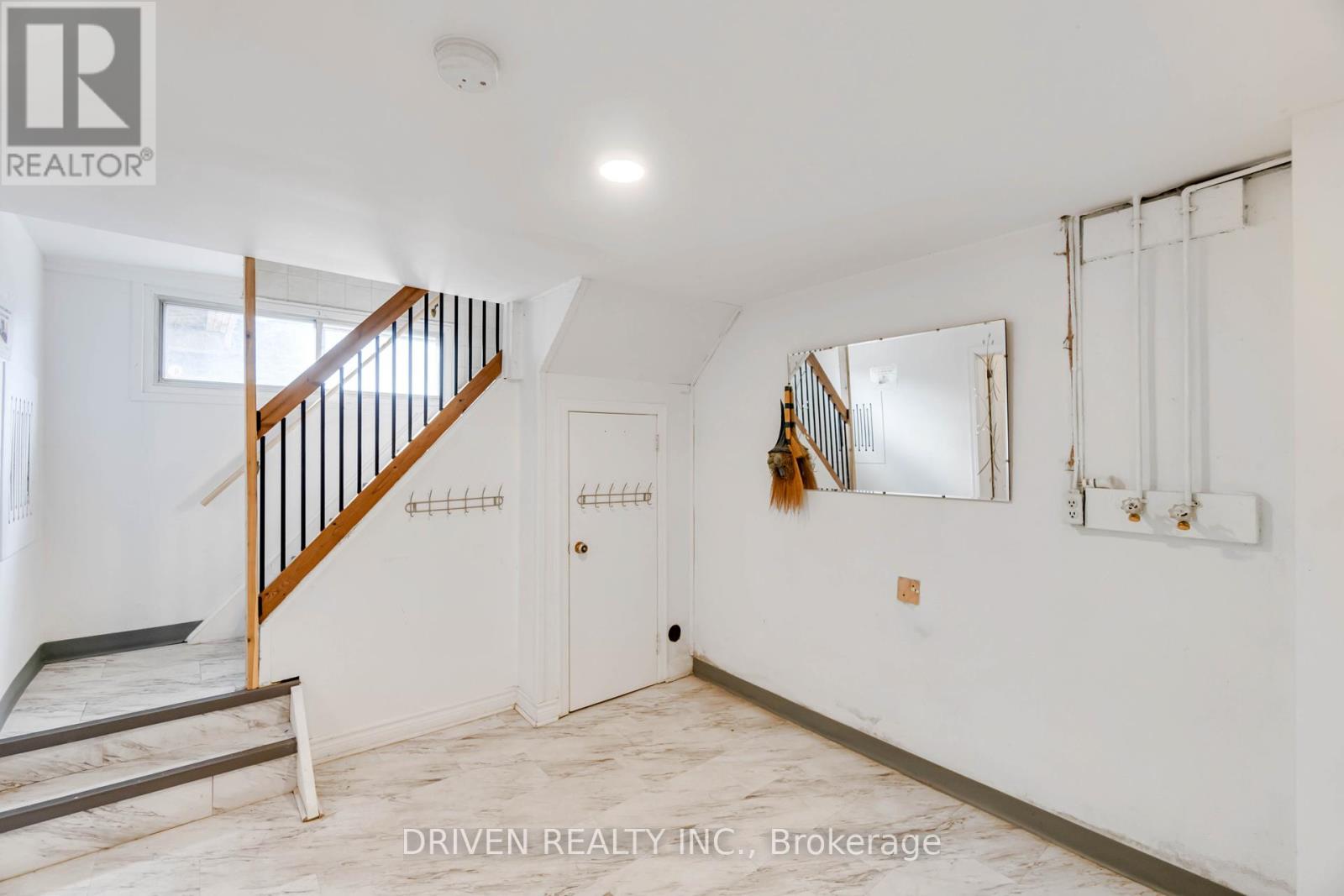1266 Walkley Road, Ottawa, Ontario  K1V 6P7 - Photo 23 - X12167415