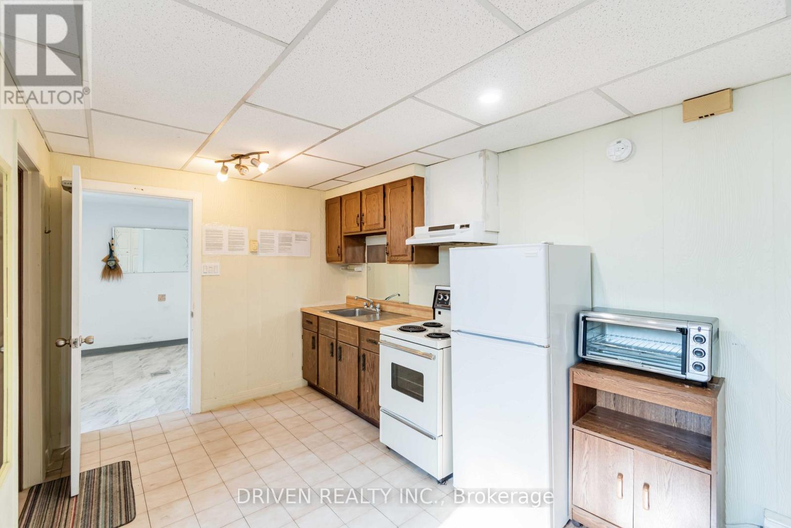 1266 Walkley Road, Ottawa, Ontario  K1V 6P7 - Photo 28 - X12167415
