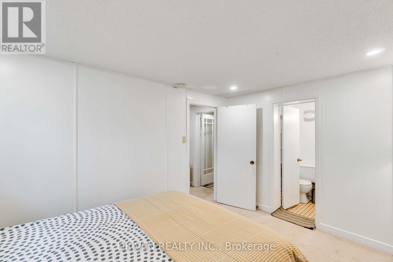 1266 Walkley Road, Ottawa, Ontario  K1V 6P7 - Photo 38 - X12167415