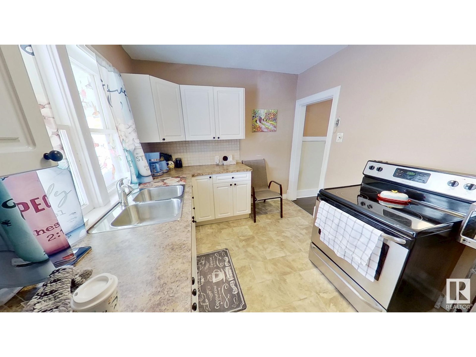 11230 96 St Nw, Edmonton, Alberta  T5G 1S9 - Photo 11 - E4423042