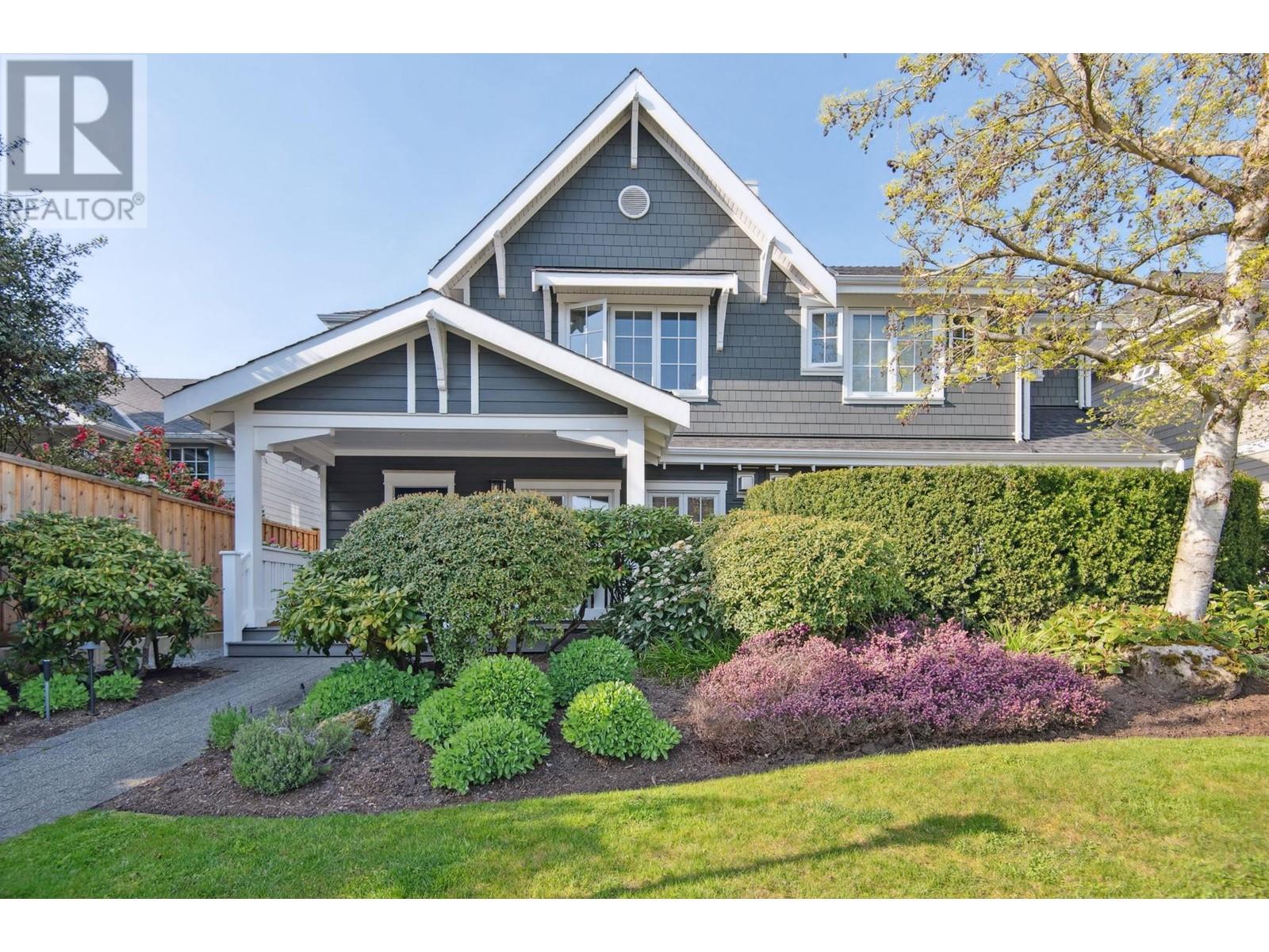 2075 ESQUIMALT AVENUE, west vancouver, British Columbia