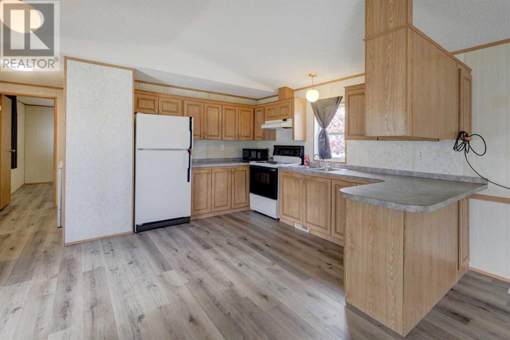 844 Madison Drive, Irricana, Alberta  T0M 1B0 - Photo 8 - A2222873