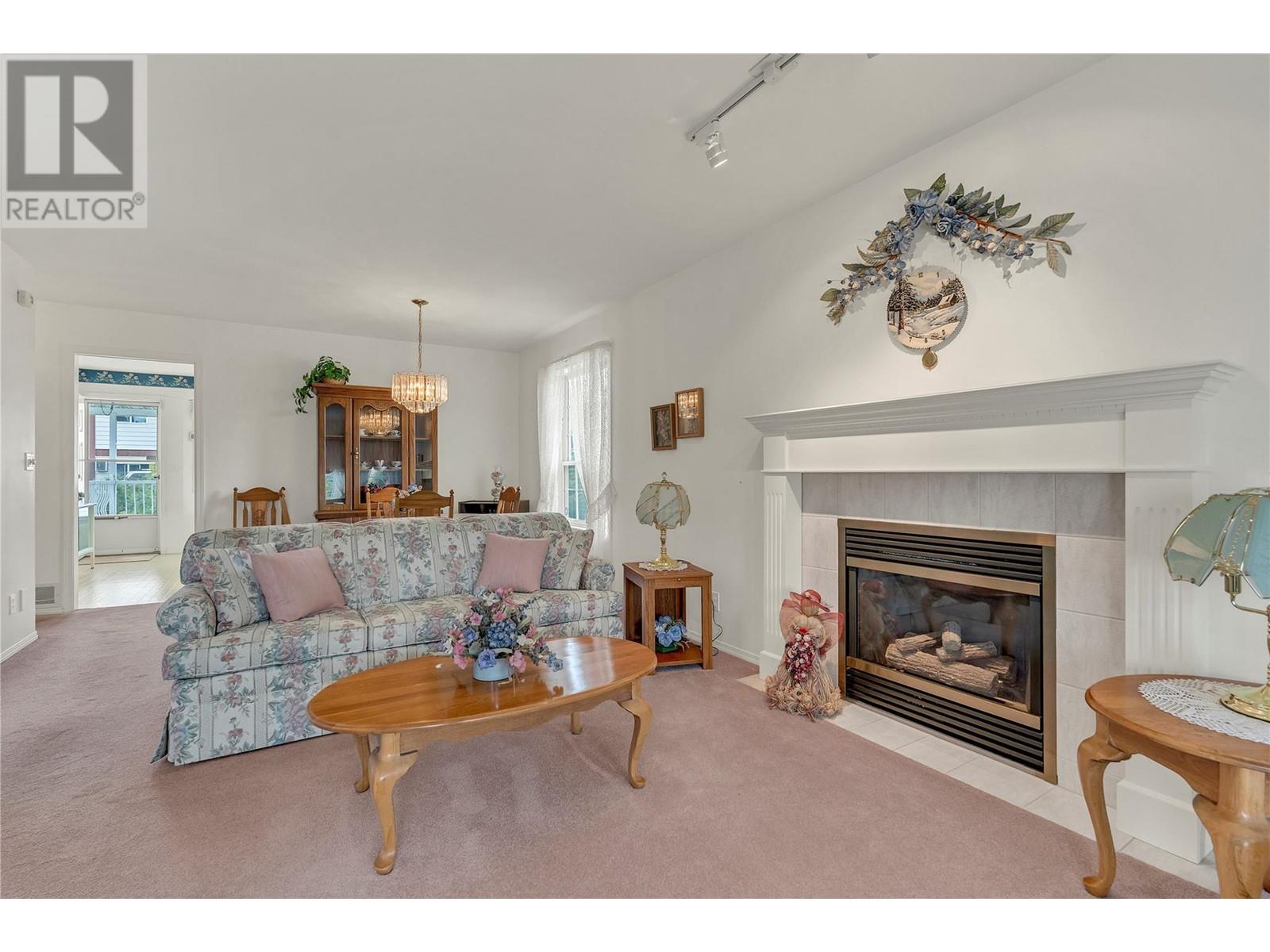 13208 Armstrong Avenue, Summerland, British Columbia  V0H 1Z0 - Photo 6 - 10349025