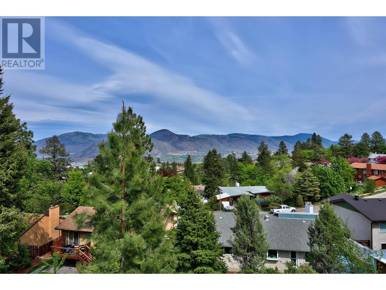 178 WADDINGTON Drive, Kamloops, BC V2E1M4