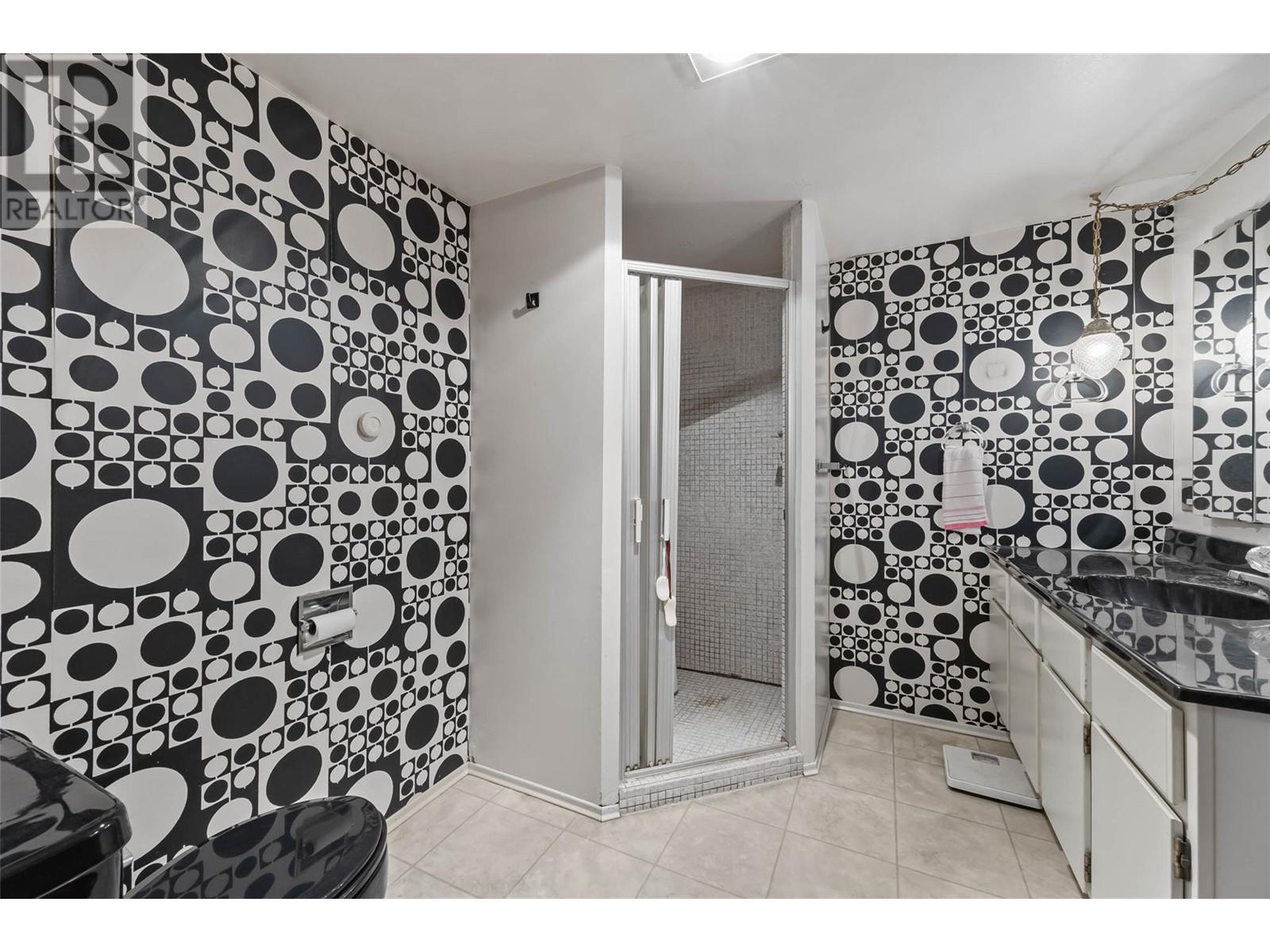 178 Waddington Drive, Kamloops, British Columbia  V2E 1M4 - Photo 26 - 10349060