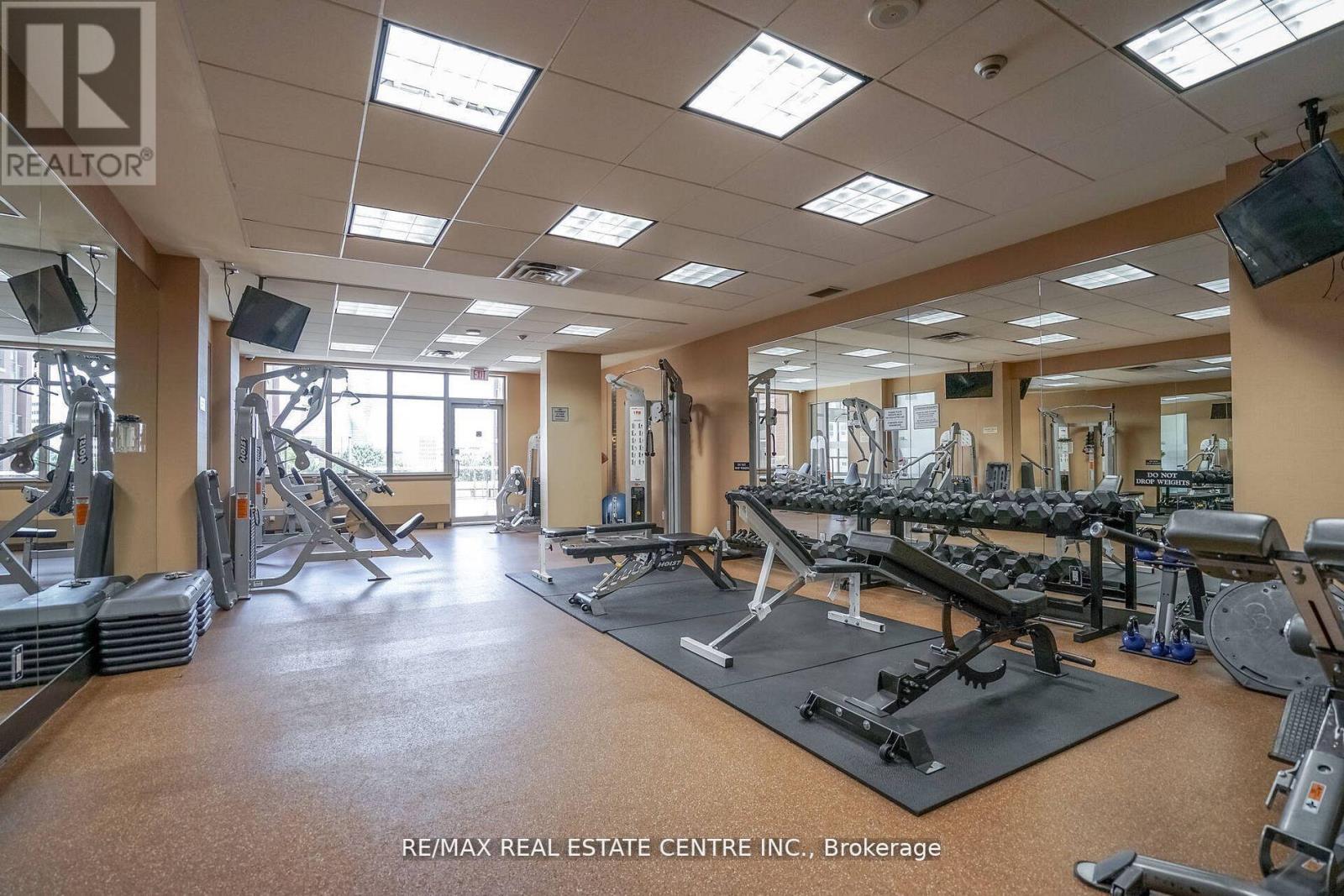 2202 - 4090 Living Arts Drive, Mississauga, Ontario  L5B 4M8 - Photo 34 - W12165430