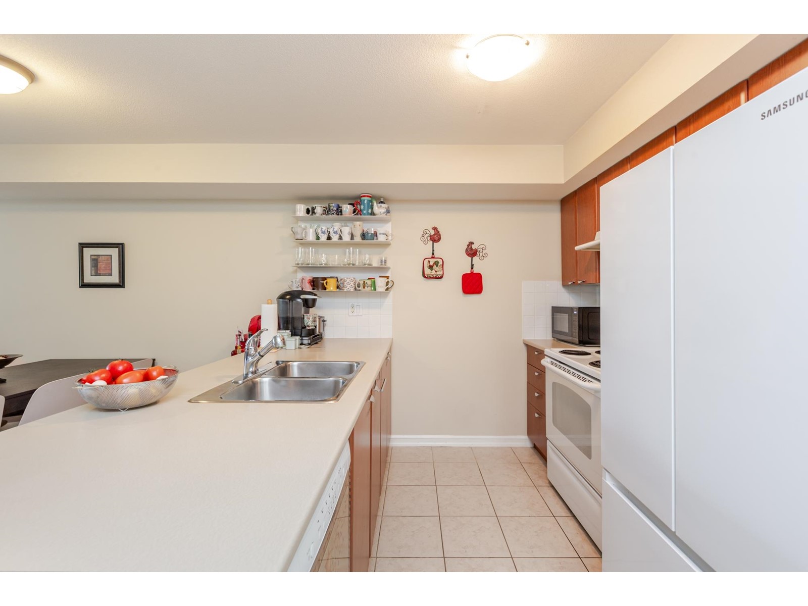 306 10092 148 Street, Surrey, British Columbia  V3R 4G7 - Photo 8 - R3006134