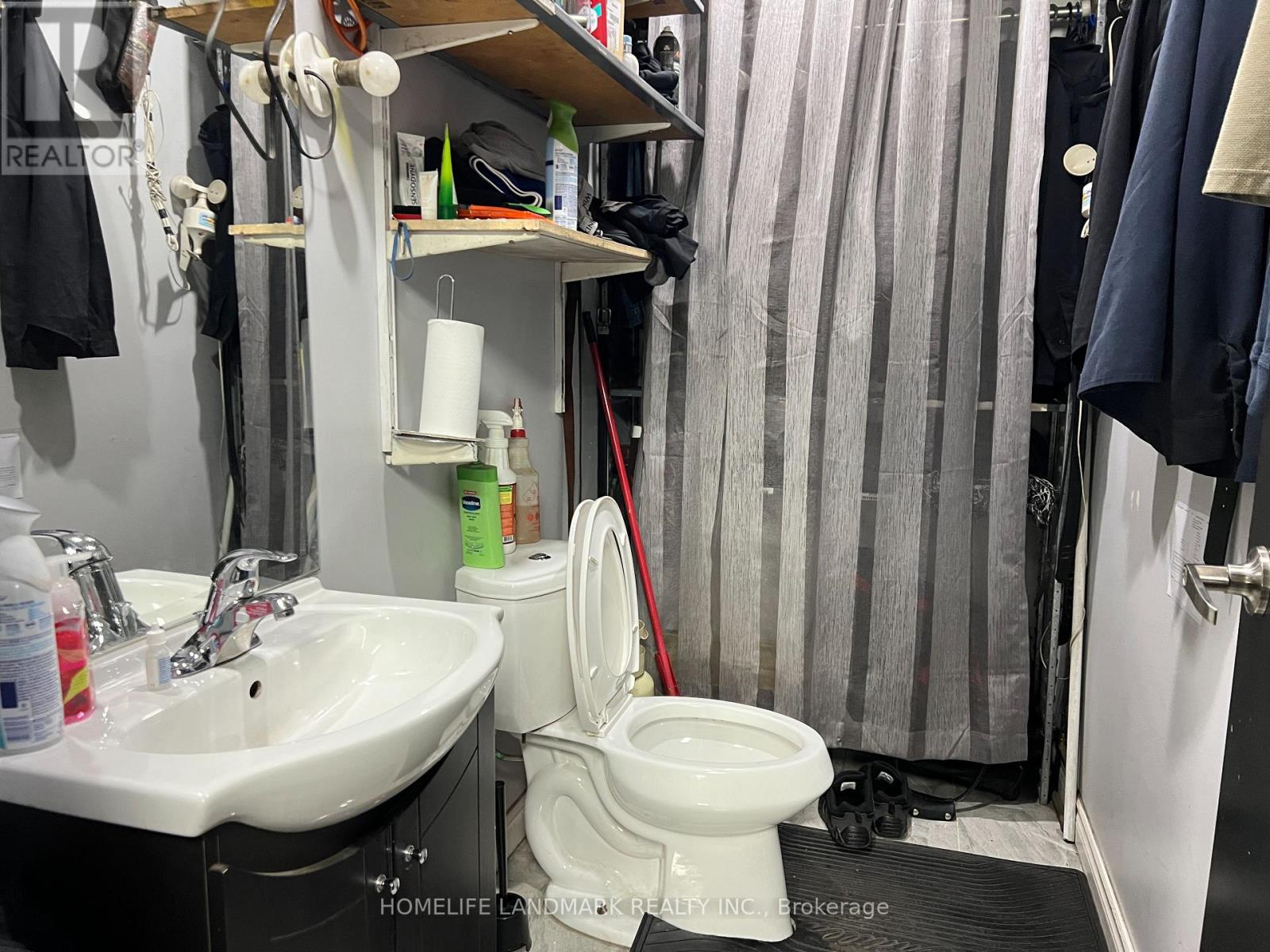 10 - 7605 Woodbine Avenue, Markham, Ontario  L3R 5V3 - Photo 15 - N12167426