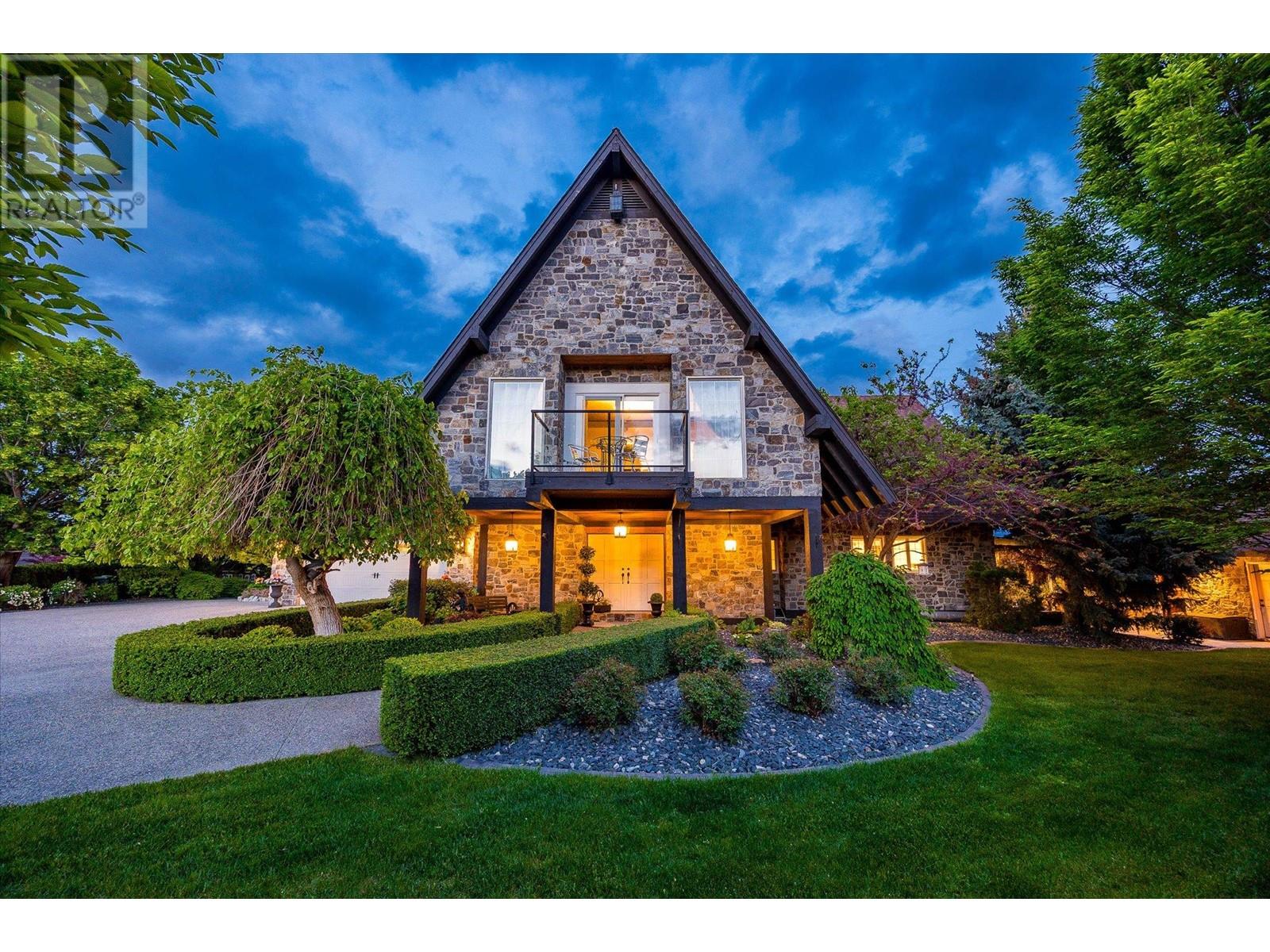 3105 Thacker Drive Unit# 7, West Kelowna, BC V1Z1X5