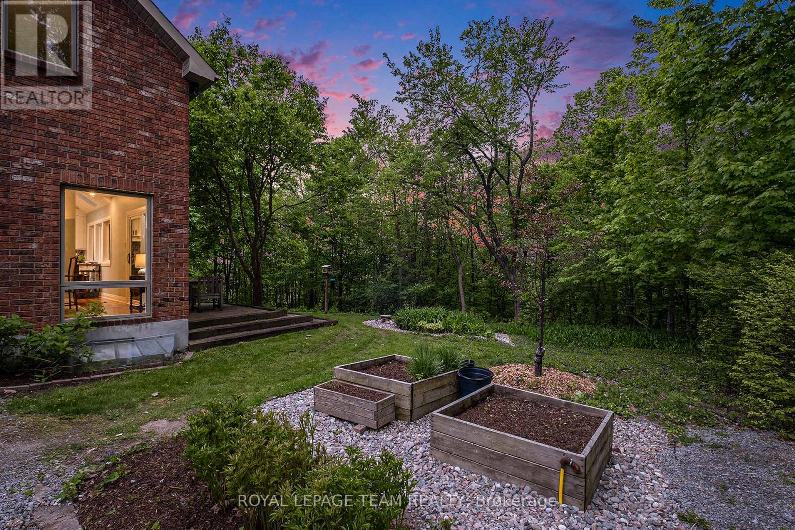 2259 Fitzroy Street, Ottawa, Ontario  K0A 1X0 - Photo 30 - X12166768
