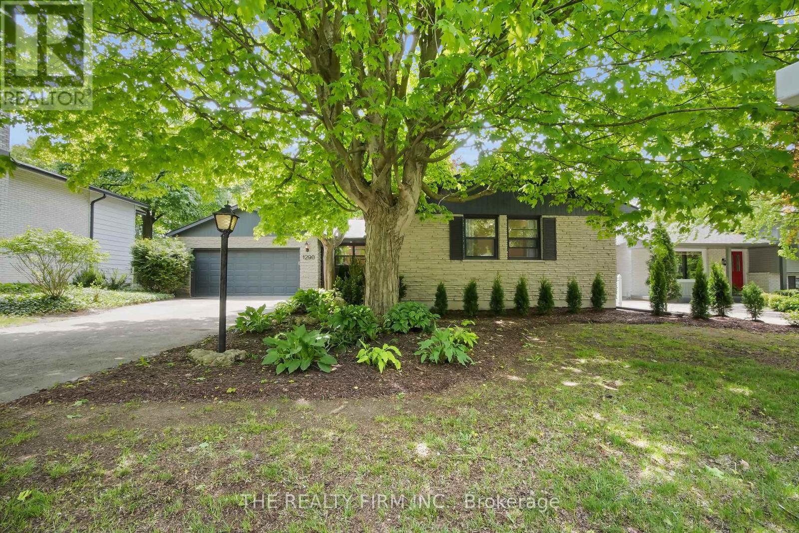 Photo 2 of 42 for 1290 Glenora Drive