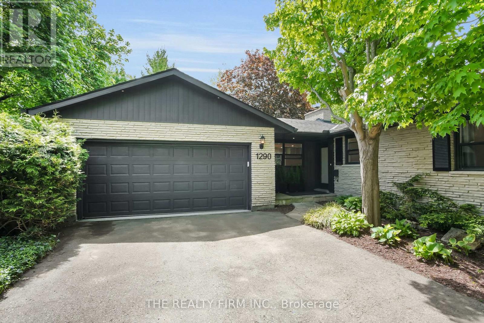 Photo 3 of 42 for 1290 Glenora Drive