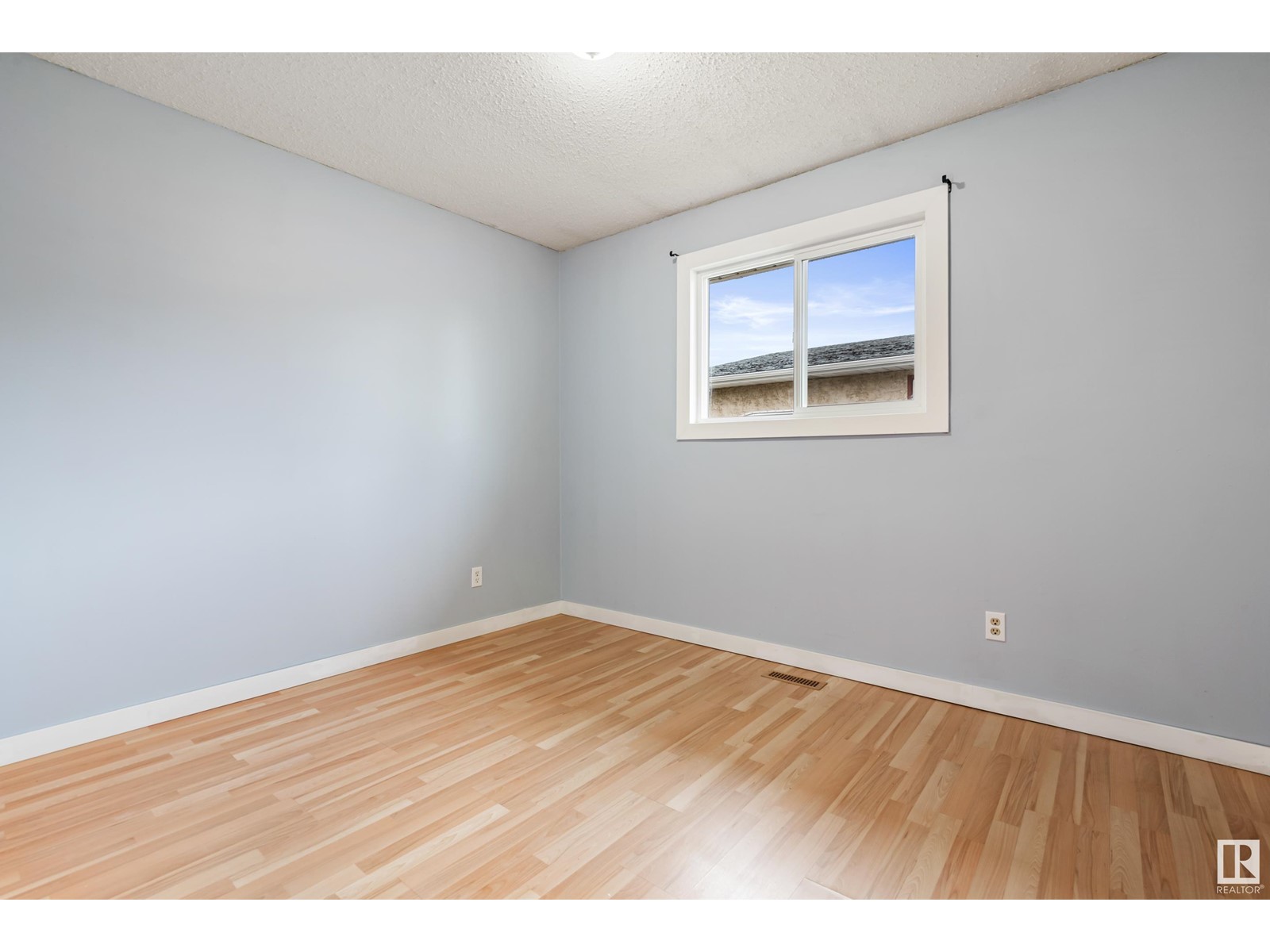 3416 135 Av Nw, Edmonton, Alberta  T5A 2V7 - Photo 14 - E4437950