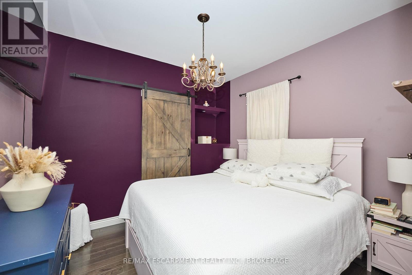 47 Lowell Avenue, St. Catharines, Ontario  L2R 2C9 - Photo 14 - X12167502