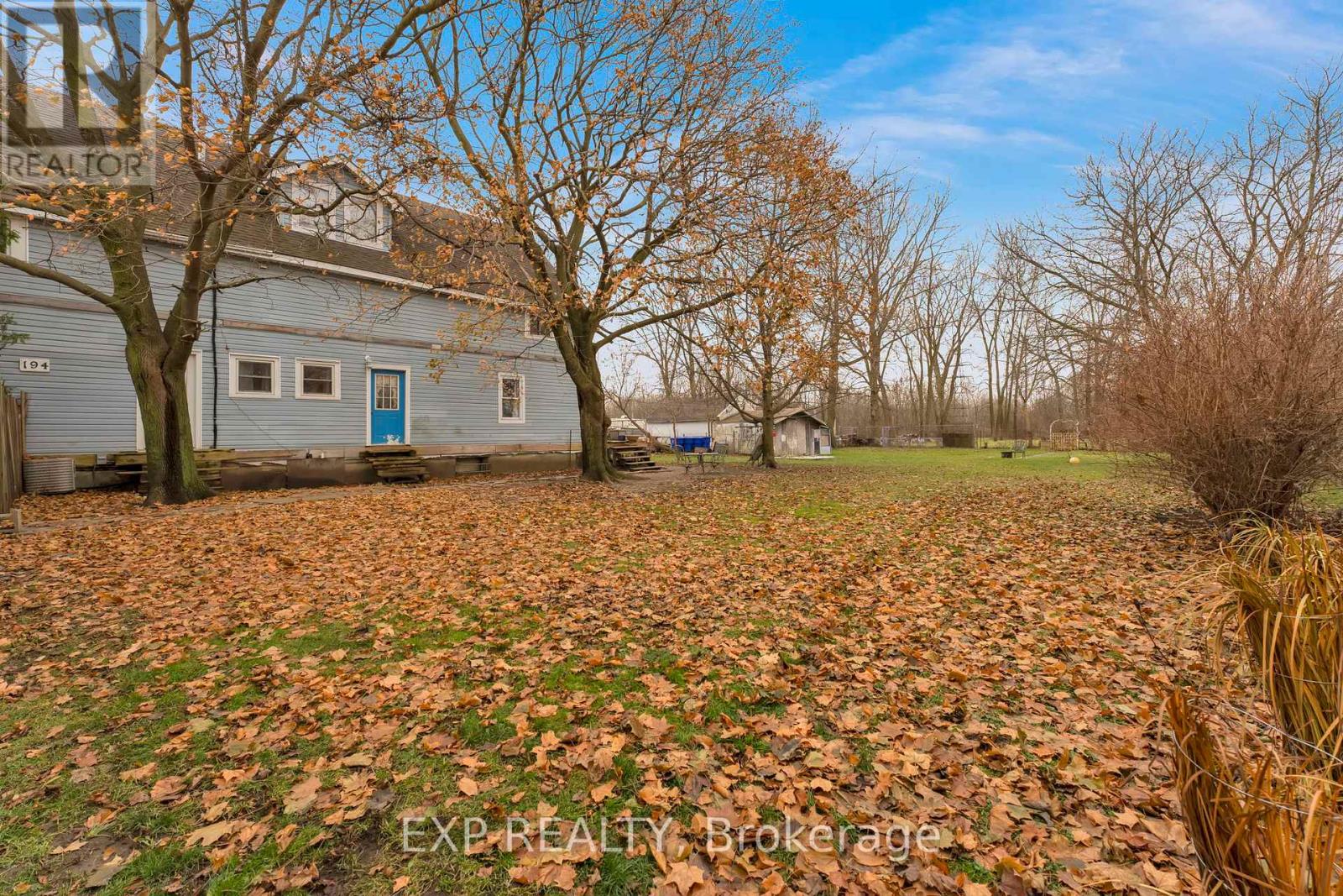 194 Furnival Road, West Elgin, Ontario  N0L 2C0 - Photo 23 - X12167417