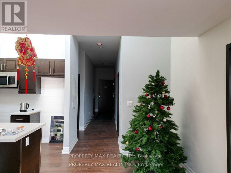 1061 Richmond Street, London East, Ontario  N6A 3J7 - Photo 12 - X12167420
