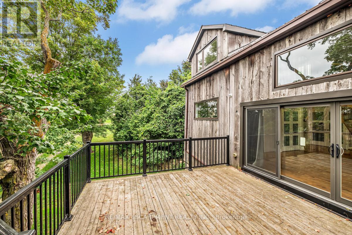 1399 Safari Road, Hamilton, Ontario  L8B 1S6 - Photo 36 - X12167421