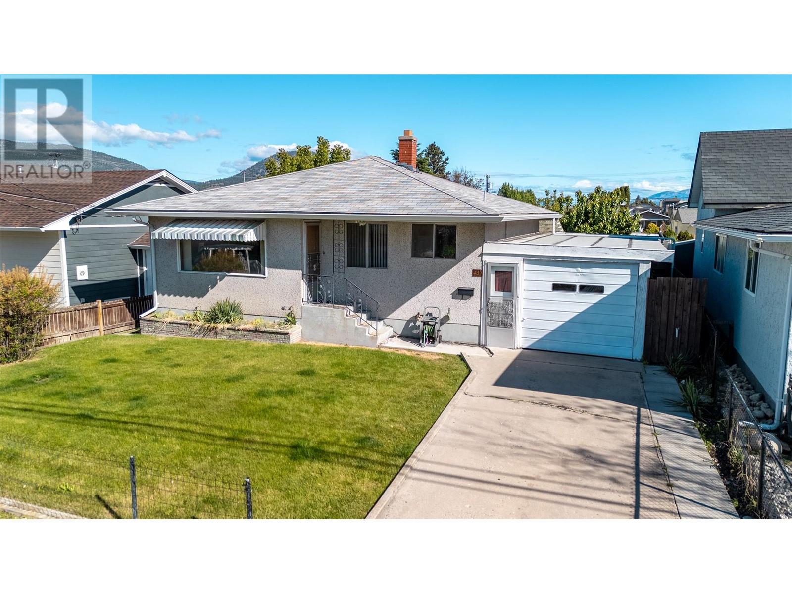 435 Penticton Avenue, Penticton, BC V2A2M5