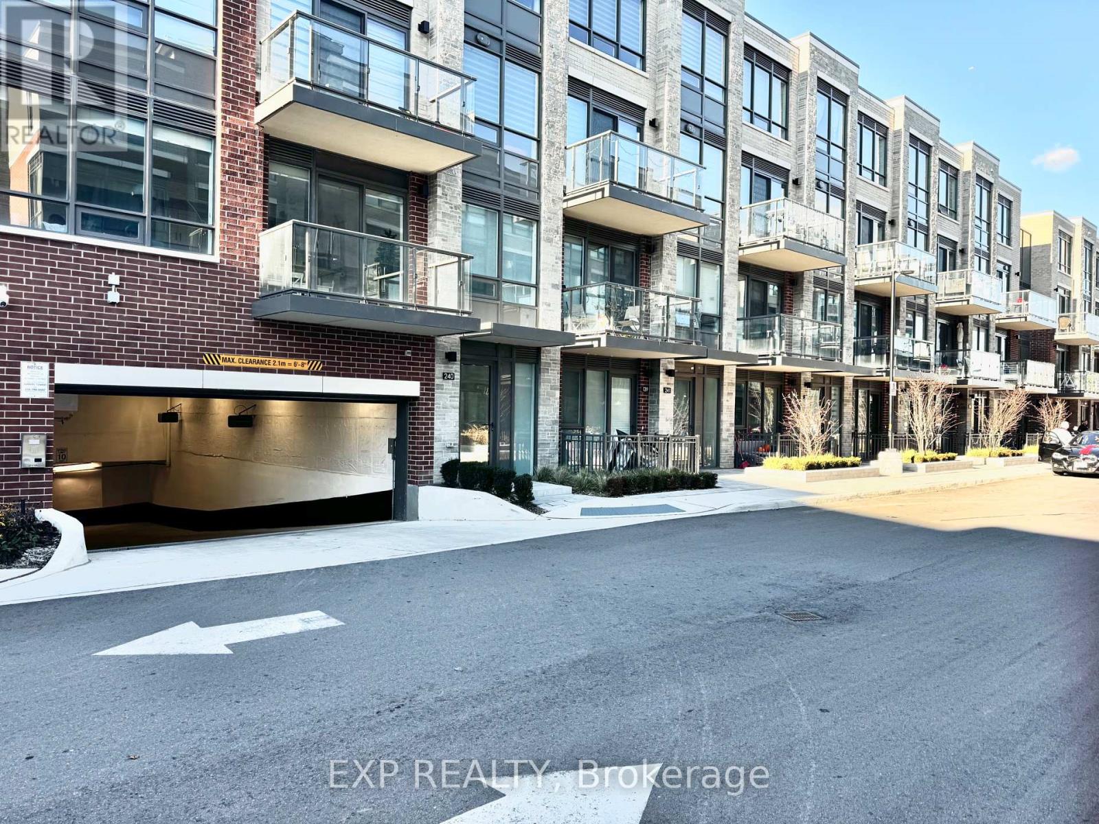 238 - 85 Attmar Drive, Brampton, Ontario  L6P 0Y6 - Photo 17 - W12166725