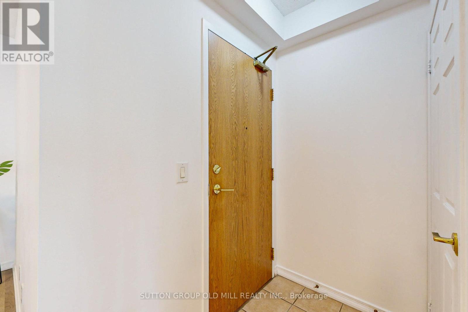 211 - 5500 Yonge Street, Toronto, Ontario  M2N 7L1 - Photo 6 - C12167448