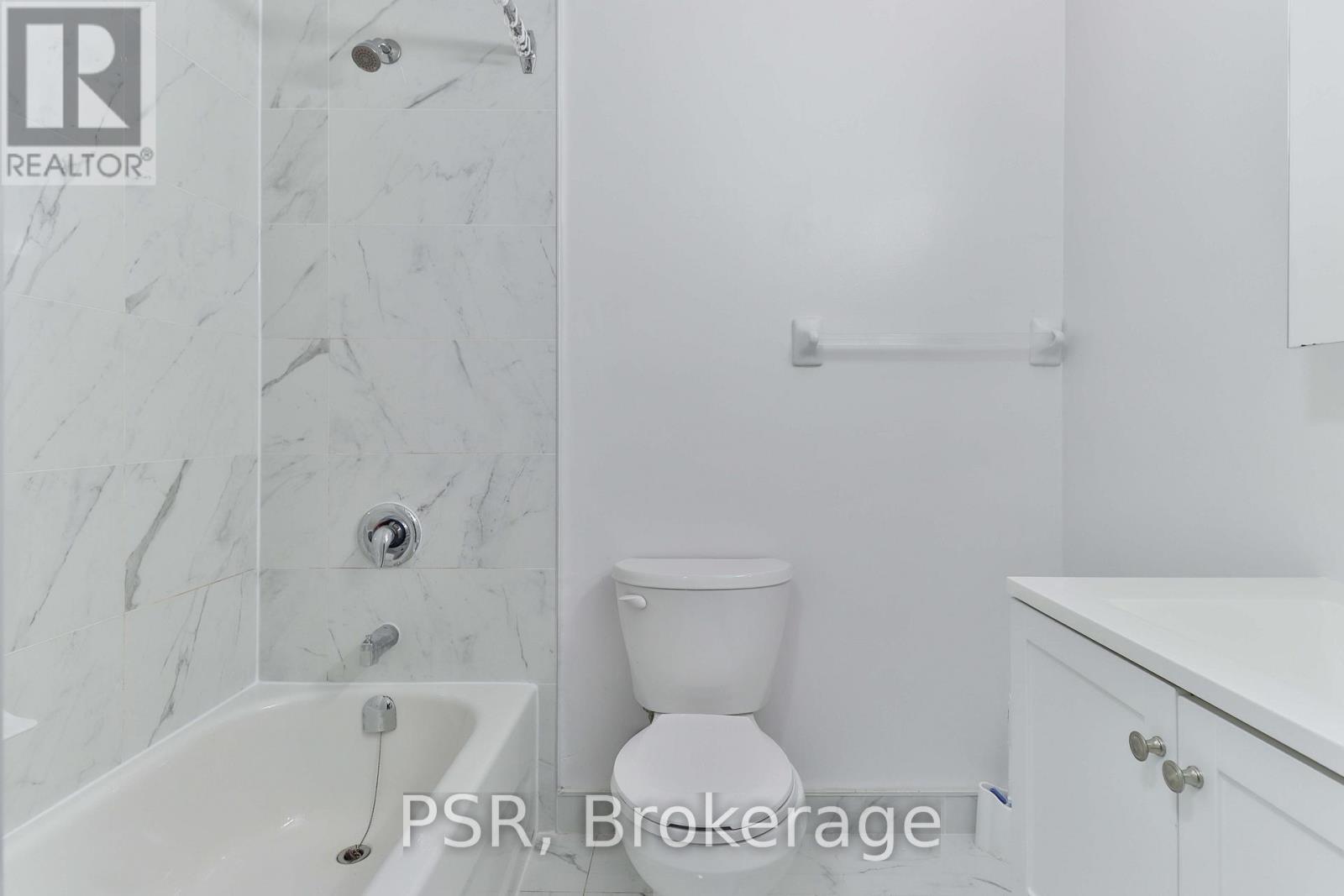 2 - 104 Beverley Street, Toronto, Ontario  M5T 1Y2 - Photo 15 - C12167468