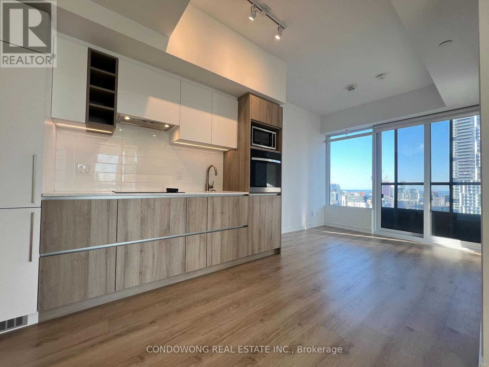 2702 - 319 Jarvis Street, Toronto, Ontario  M5B 0C8 - Photo 1 - C12167489