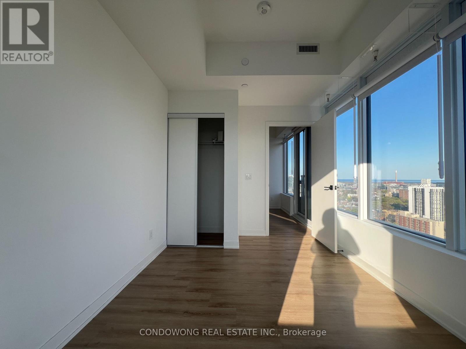 2702 - 319 Jarvis Street, Toronto, Ontario  M5B 0C8 - Photo 8 - C12167489