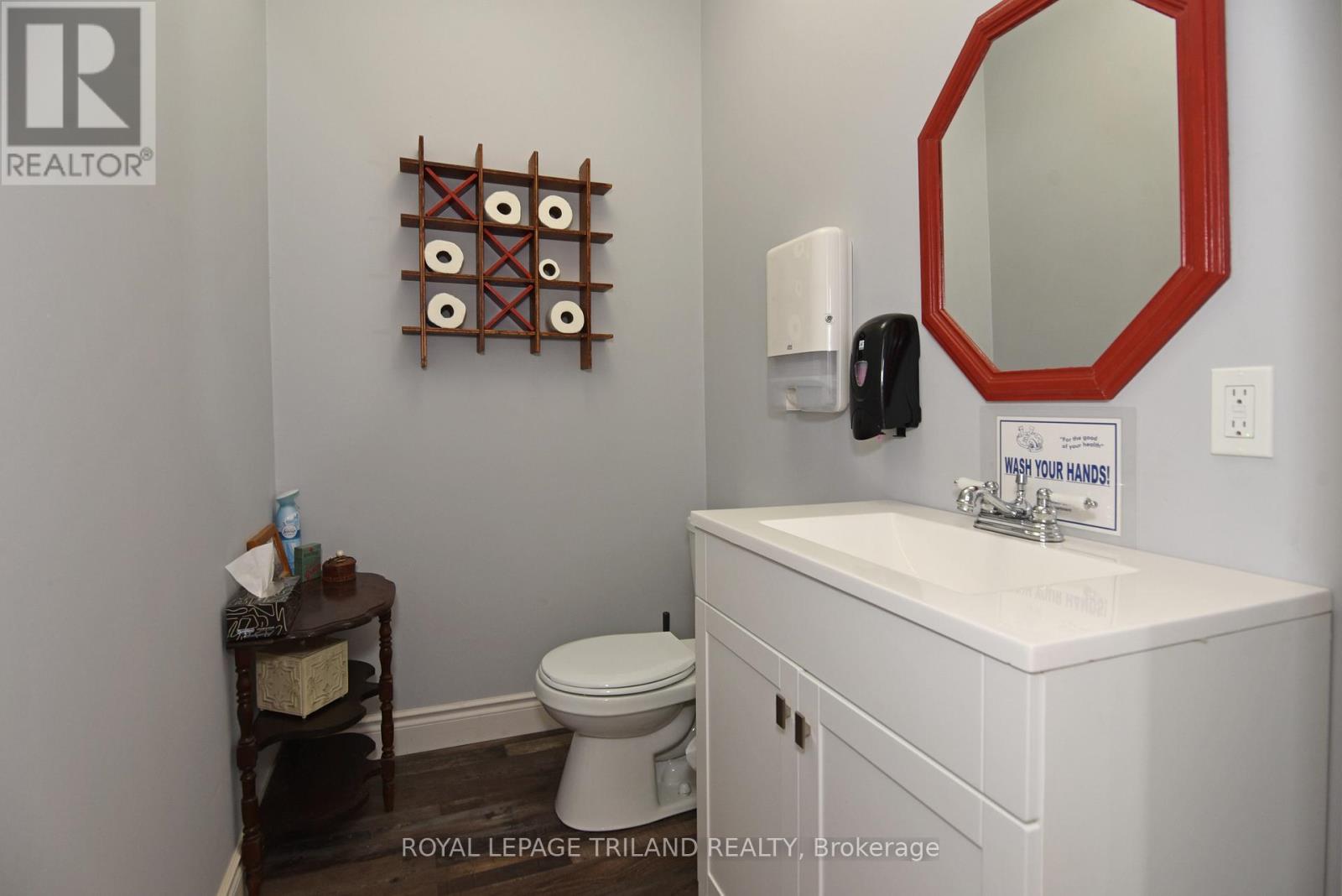 141 Main Street, Lambton Shores, Ontario  N0M 2N0 - Photo 14 - X12052619