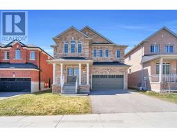 406 MAVRINAC BOULEVARD, Aurora, Ontario