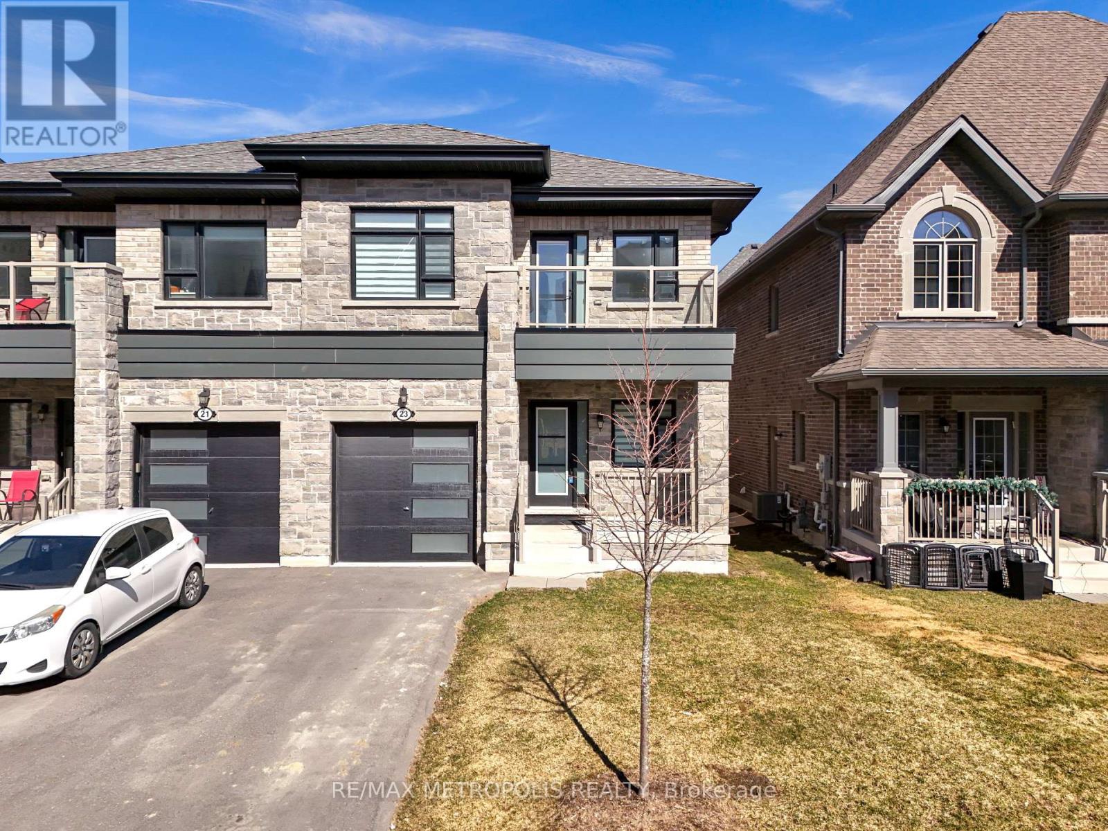 23 ALAN WILLIAMS TRAIL, Uxbridge, Ontario