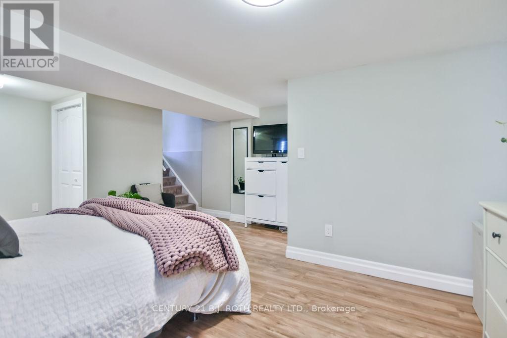 46 Ridgeway Avenue, Barrie, Ontario  L4N 5L2 - Photo 14 - S12167461