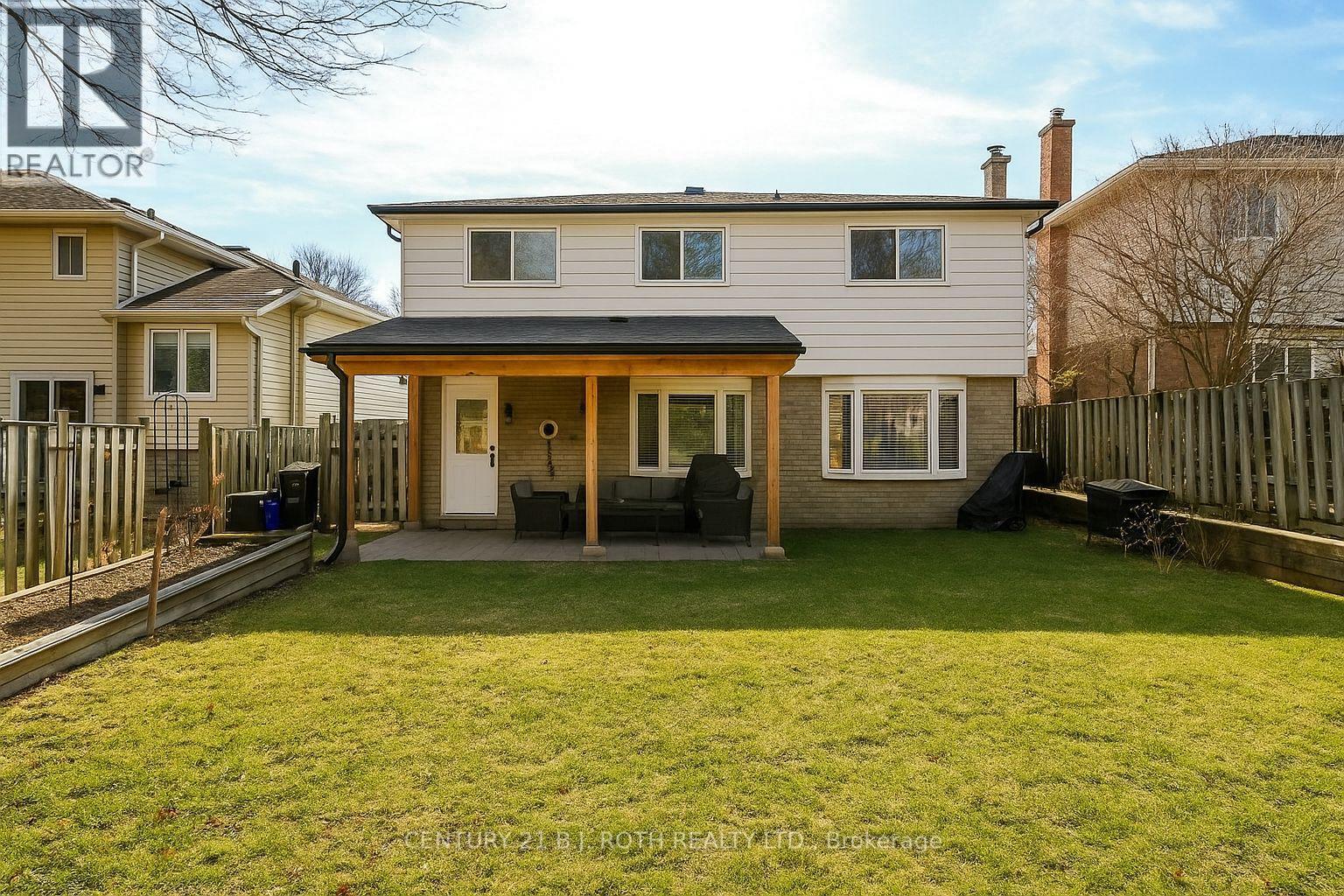 46 Ridgeway Avenue, Barrie, Ontario  L4N 5L2 - Photo 25 - S12167461