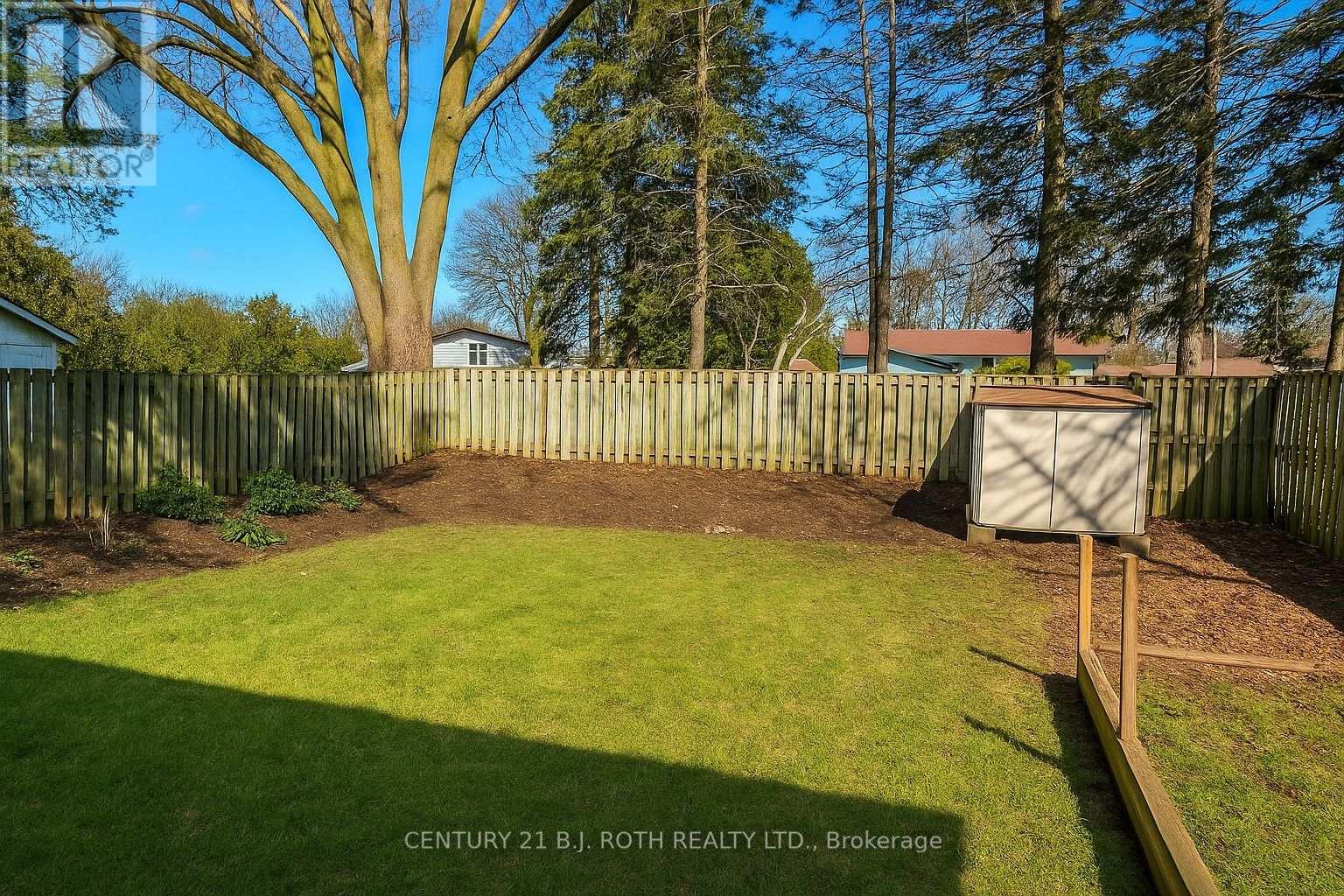 46 Ridgeway Avenue, Barrie, Ontario  L4N 5L2 - Photo 26 - S12167461