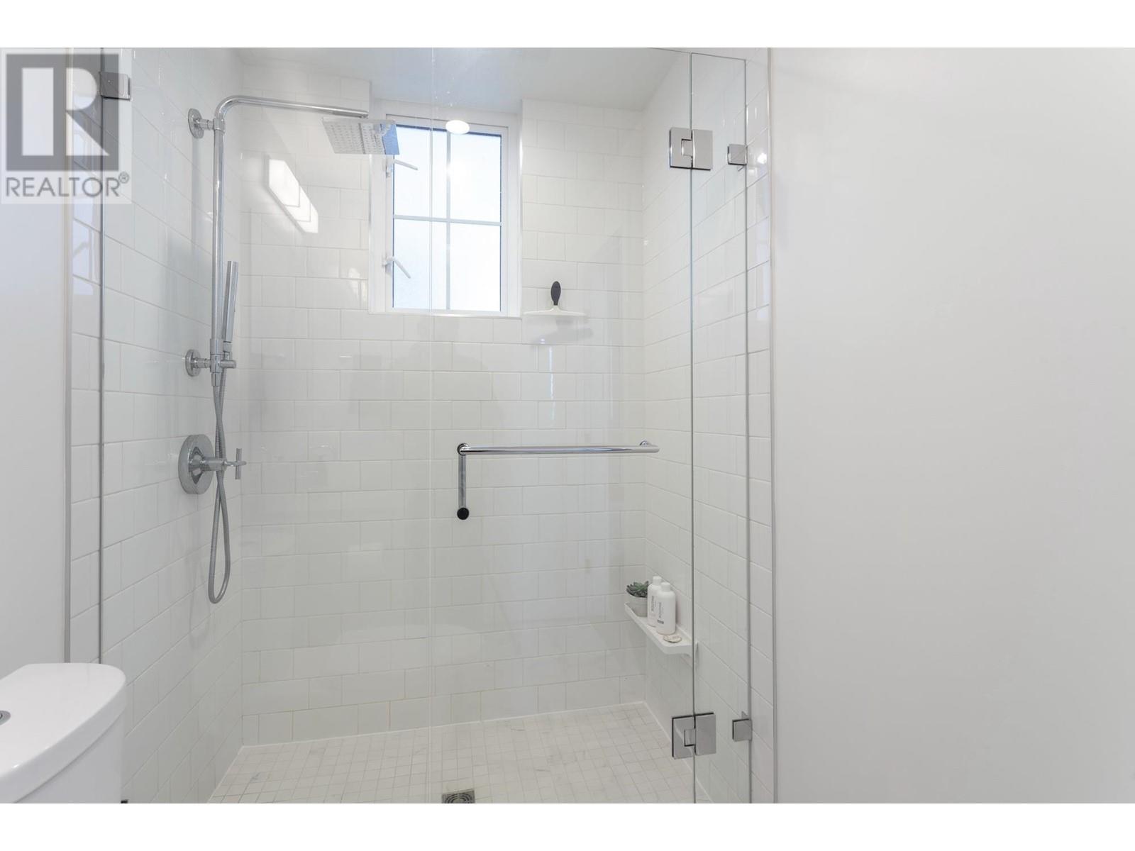 21 237 Ridgeway Avenue, North Vancouver, British Columbia  V7L 0H6 - Photo 28 - R3005791