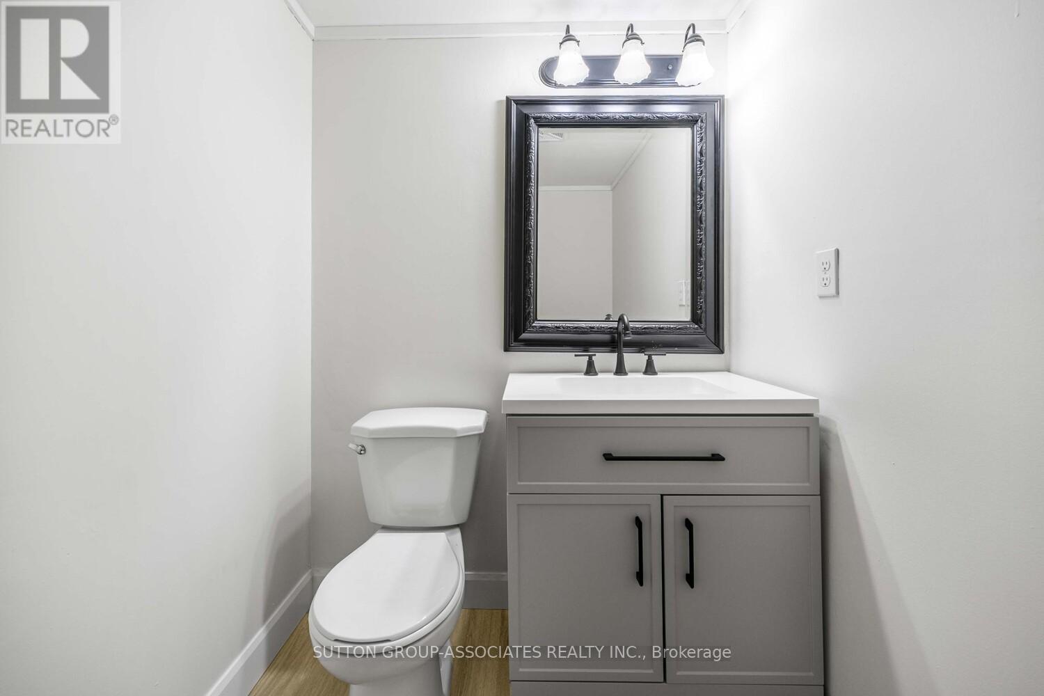 504 - 1300 Marlborough Court, Oakville, Ontario  L6H 2S2 - Photo 28 - W12167488