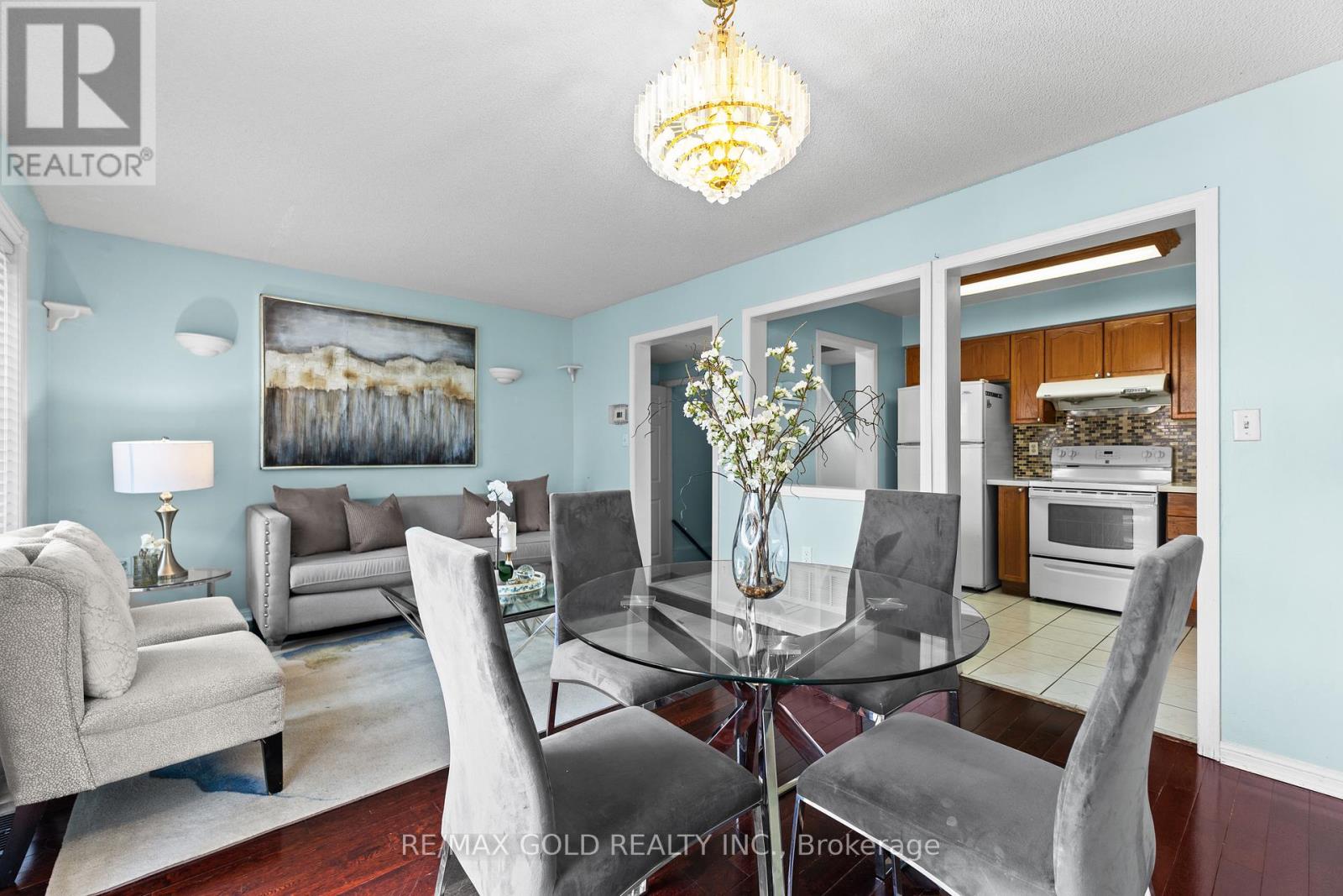 86 Oatfield Road, Brampton, Ontario  L6R 1Y5 - Photo 10 - W12167498