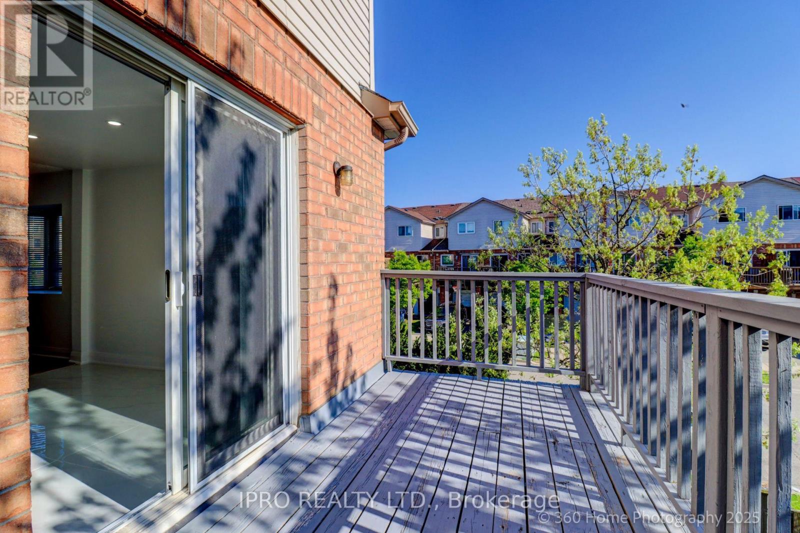 107 Sufi Crescent, Toronto, Ontario  M4A 2X2 - Photo 18 - C12166909