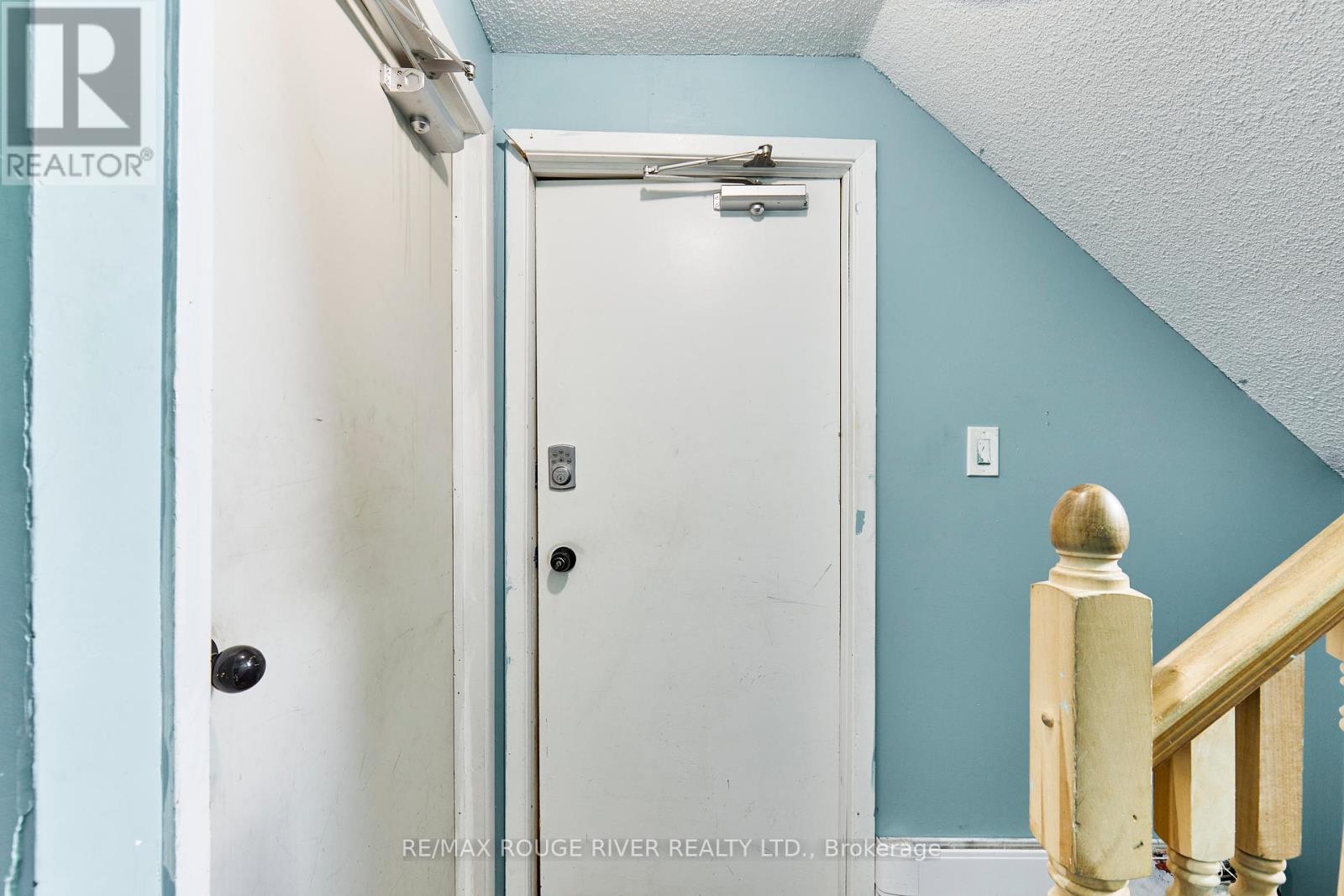 37 Wellington Avenue E, Oshawa (Farewell), Ontario  L1H 8P1 - Photo 19 - E12156798