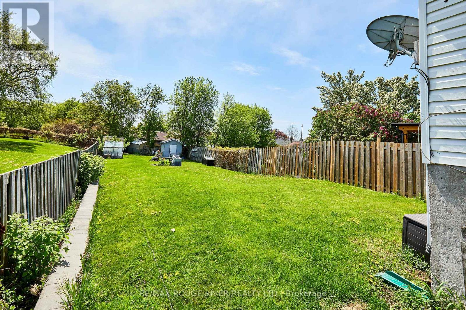 37 Wellington Avenue E, Oshawa (Farewell), Ontario  L1H 8P1 - Photo 30 - E12156798