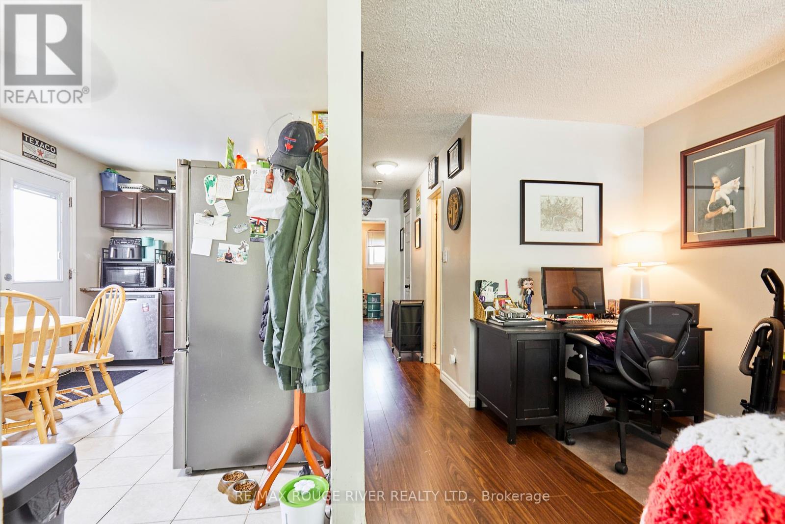 37 Wellington Avenue E, Oshawa (Farewell), Ontario  L1H 8P1 - Photo 8 - E12156798