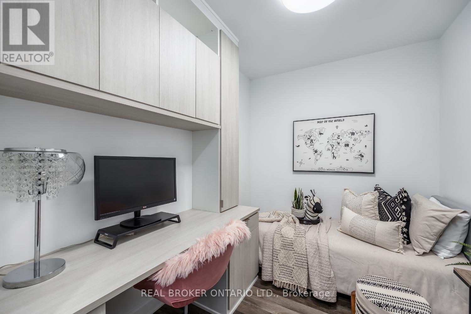427 - 50 Lakebreeze Drive, Clarington, Ontario  L1B 0V9 - Photo 19 - E12145879