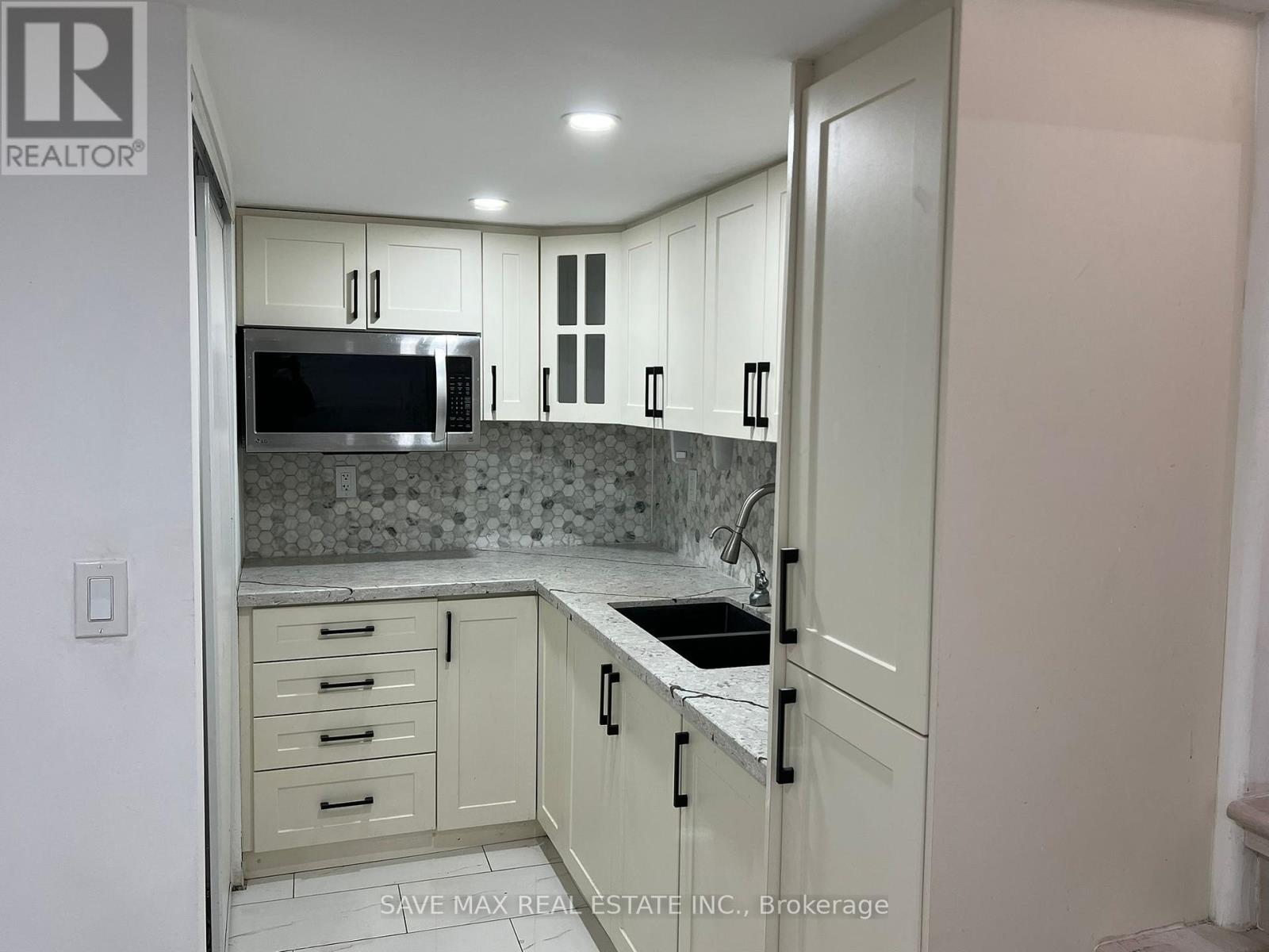 290 Shepherd Avenue, Cambridge, Ontario  N3C 1T8 - Photo 24 - X12167453